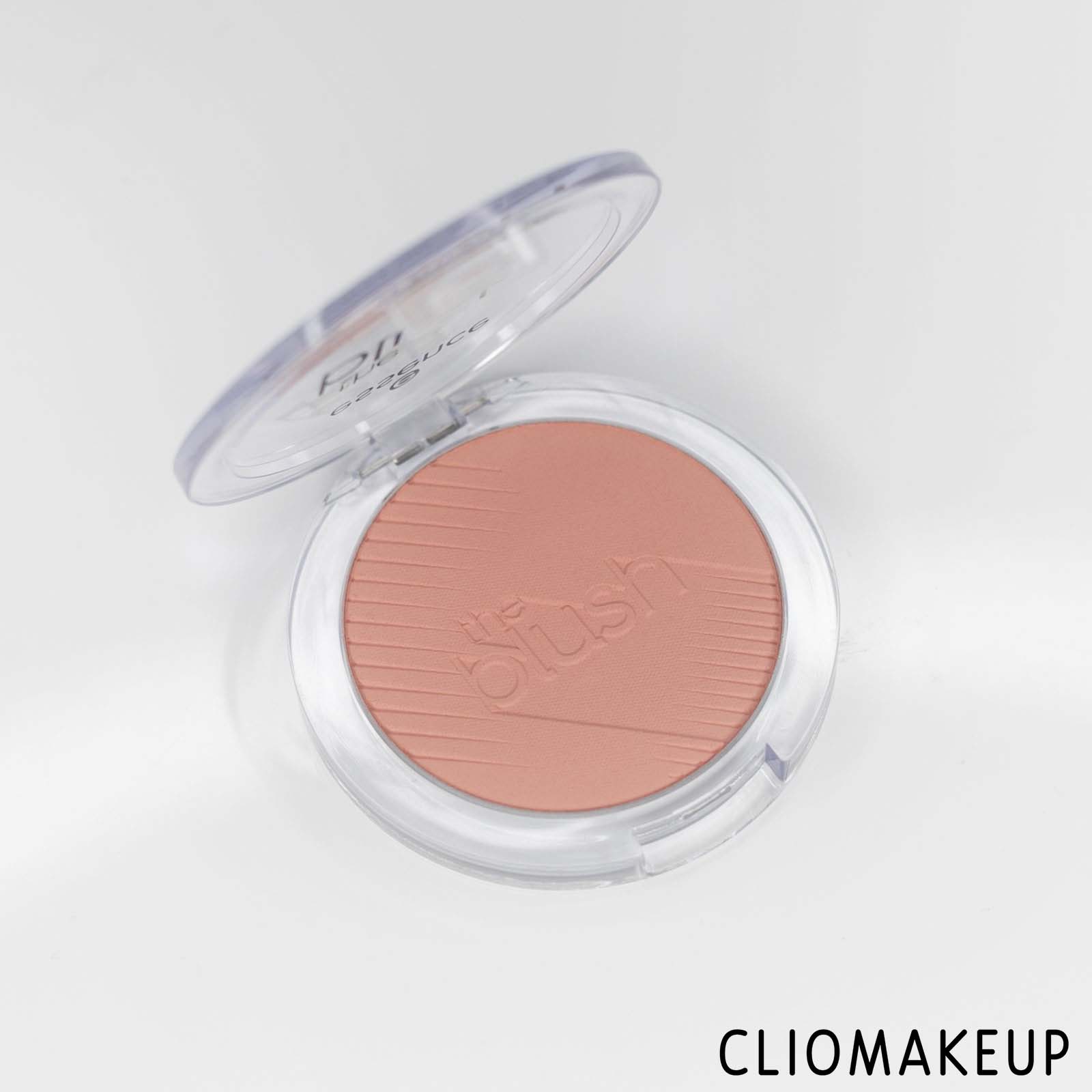 cliomakeup-recensione-blush-essence-the-blush-5