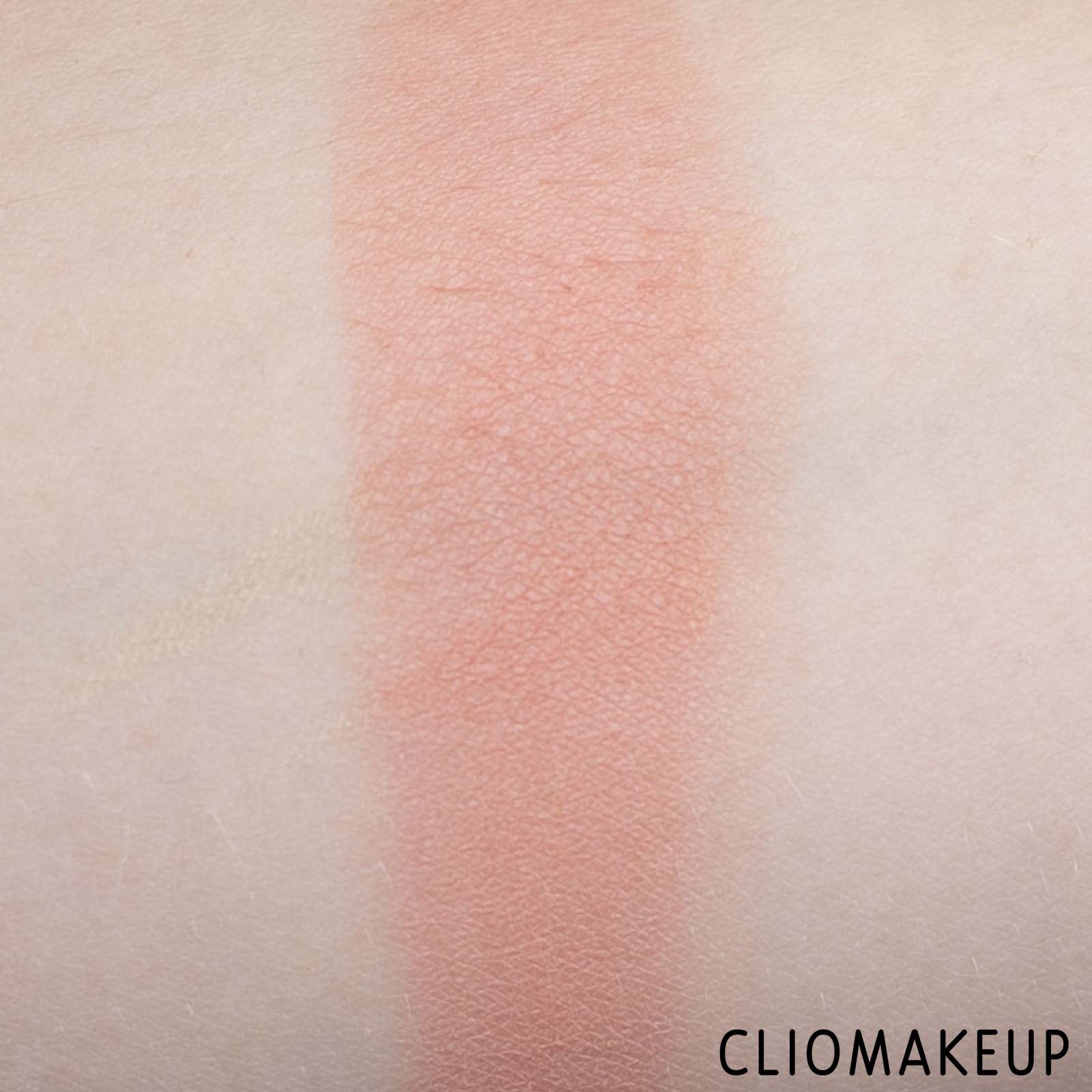 cliomakeup-recensione-blush-essence-the-blush-7