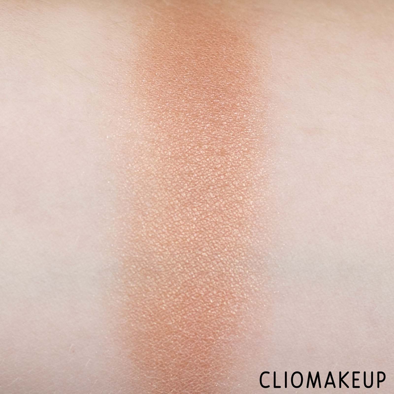 cliomakeup-recensione-blush-essence-the-blush-9