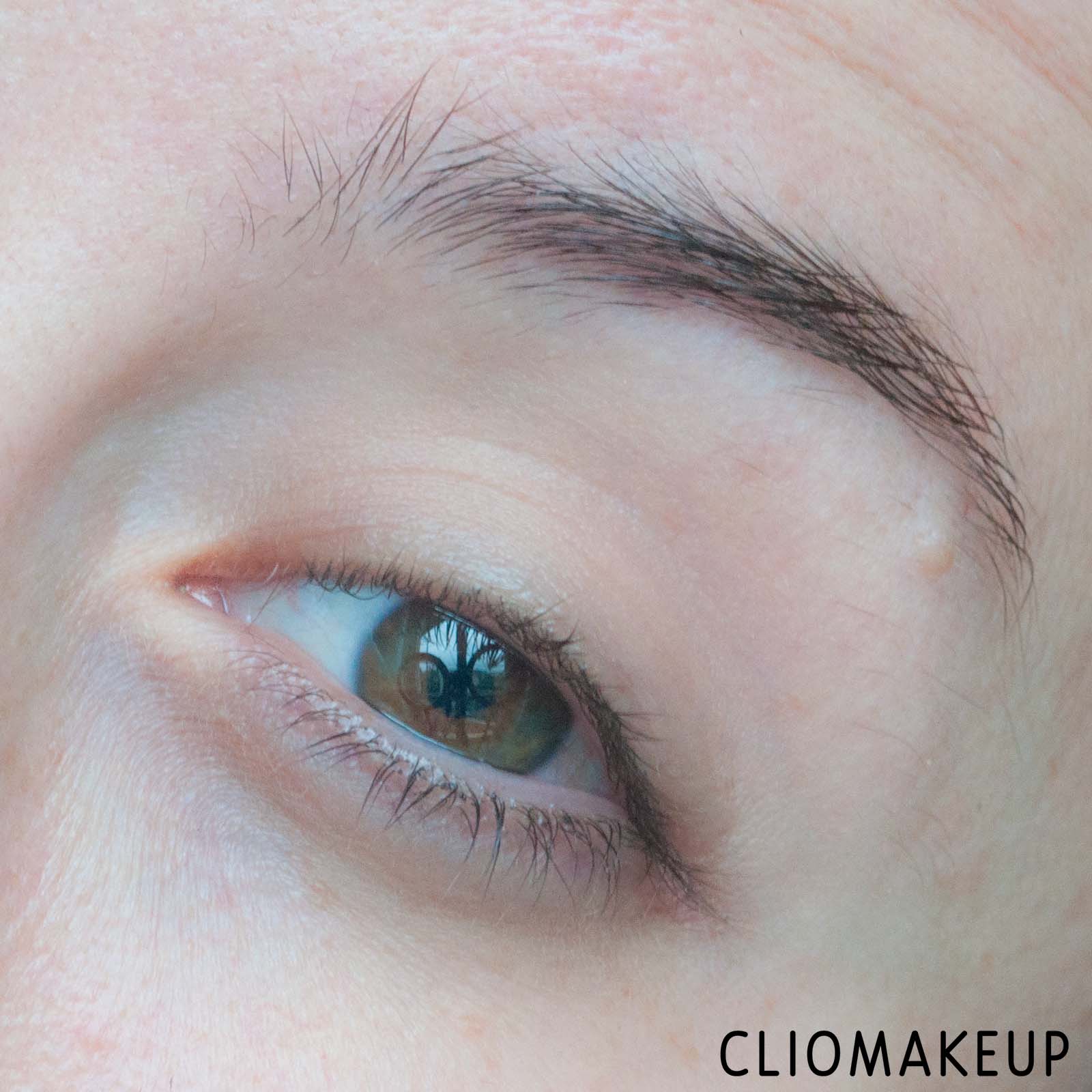 cliomakeup-recensione-correttore-essence-stay-natural-plus-concealer-10