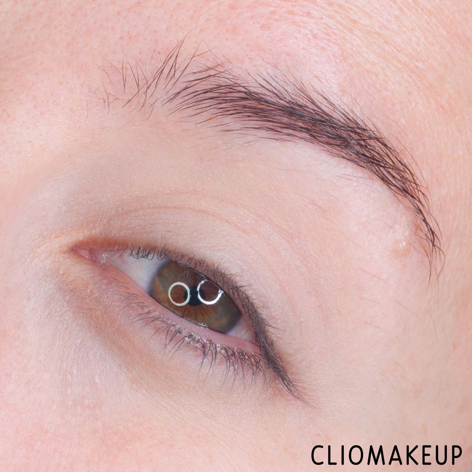 cliomakeup-recensione-correttore-essence-stay-natural-plus-concealer-13