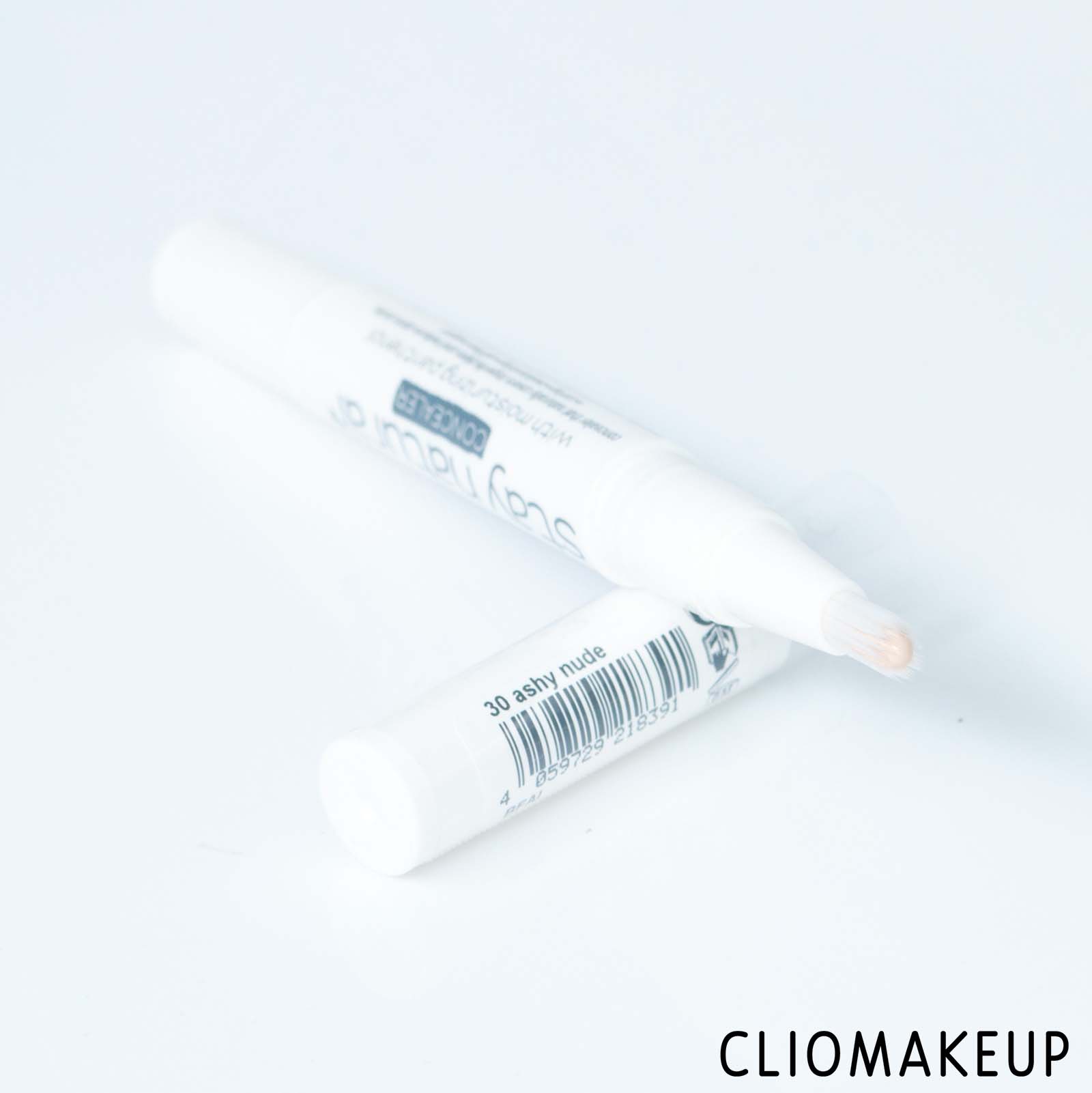 cliomakeup-recensione-correttore-essence-stay-natural-plus-concealer-5