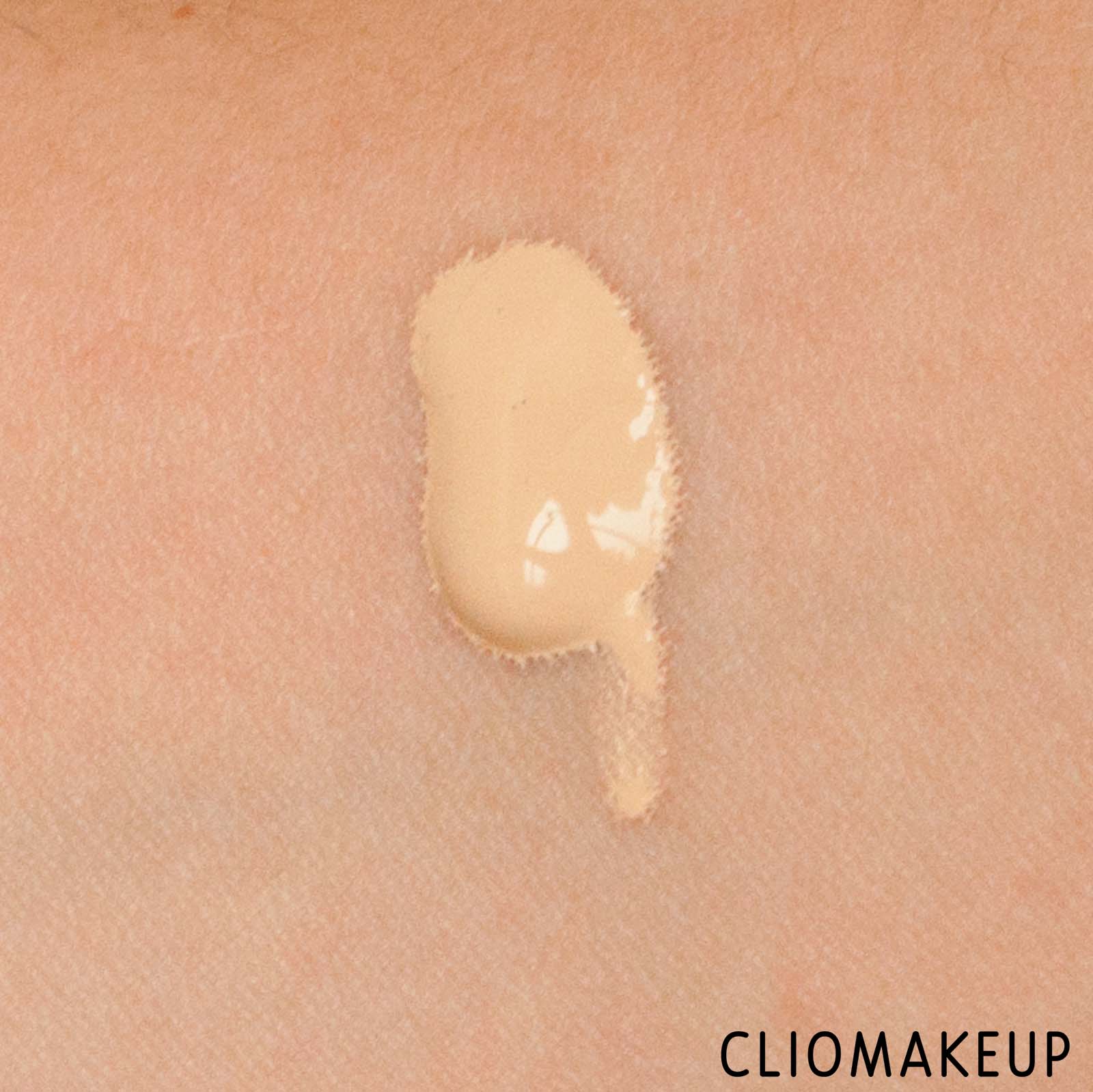 cliomakeup-recensione-fondotinta-zoeva-authentik-skin-natural-luminous-foundation-6