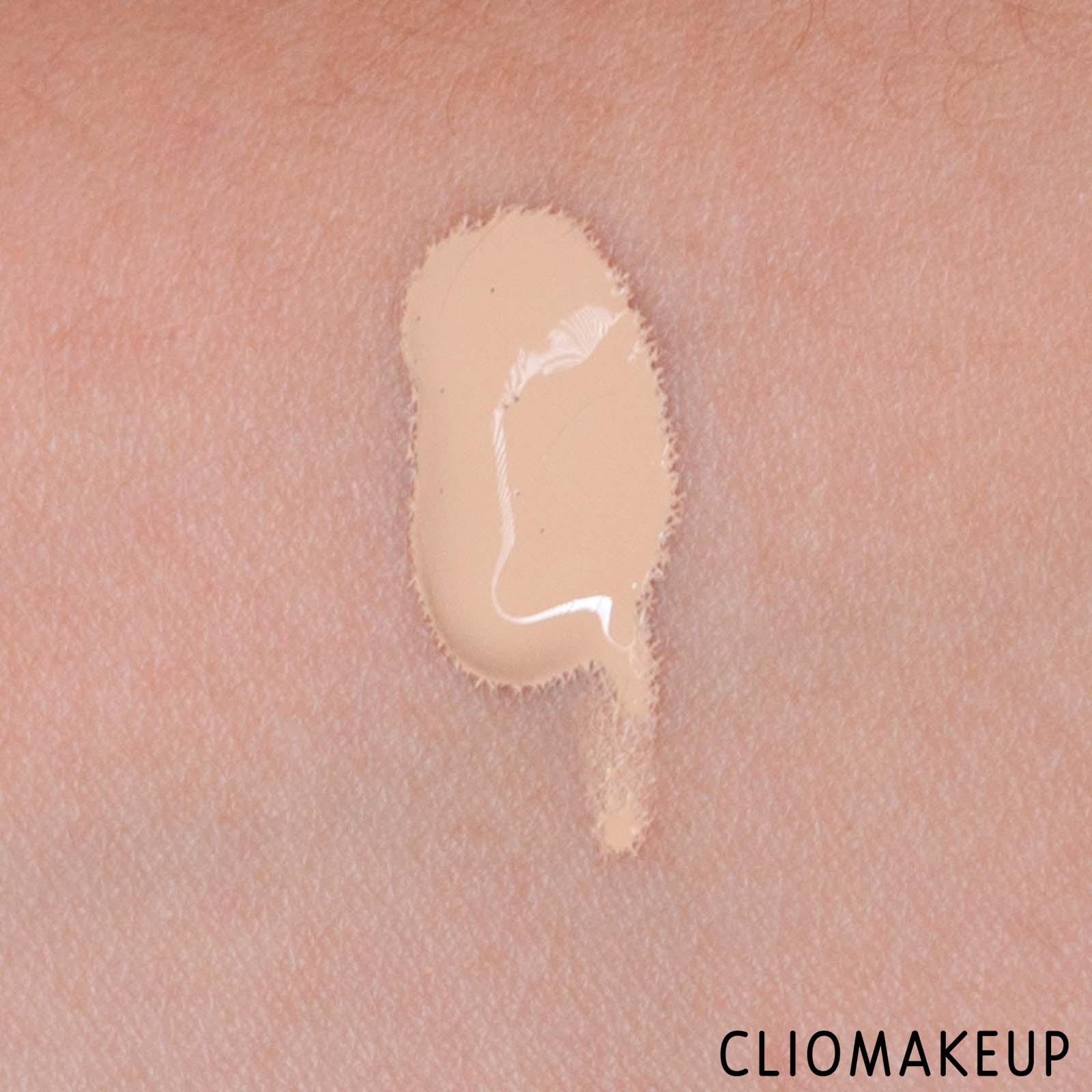 cliomakeup-recensione-fondotinta-zoeva-authentik-skin-natural-luminous-foundation-7