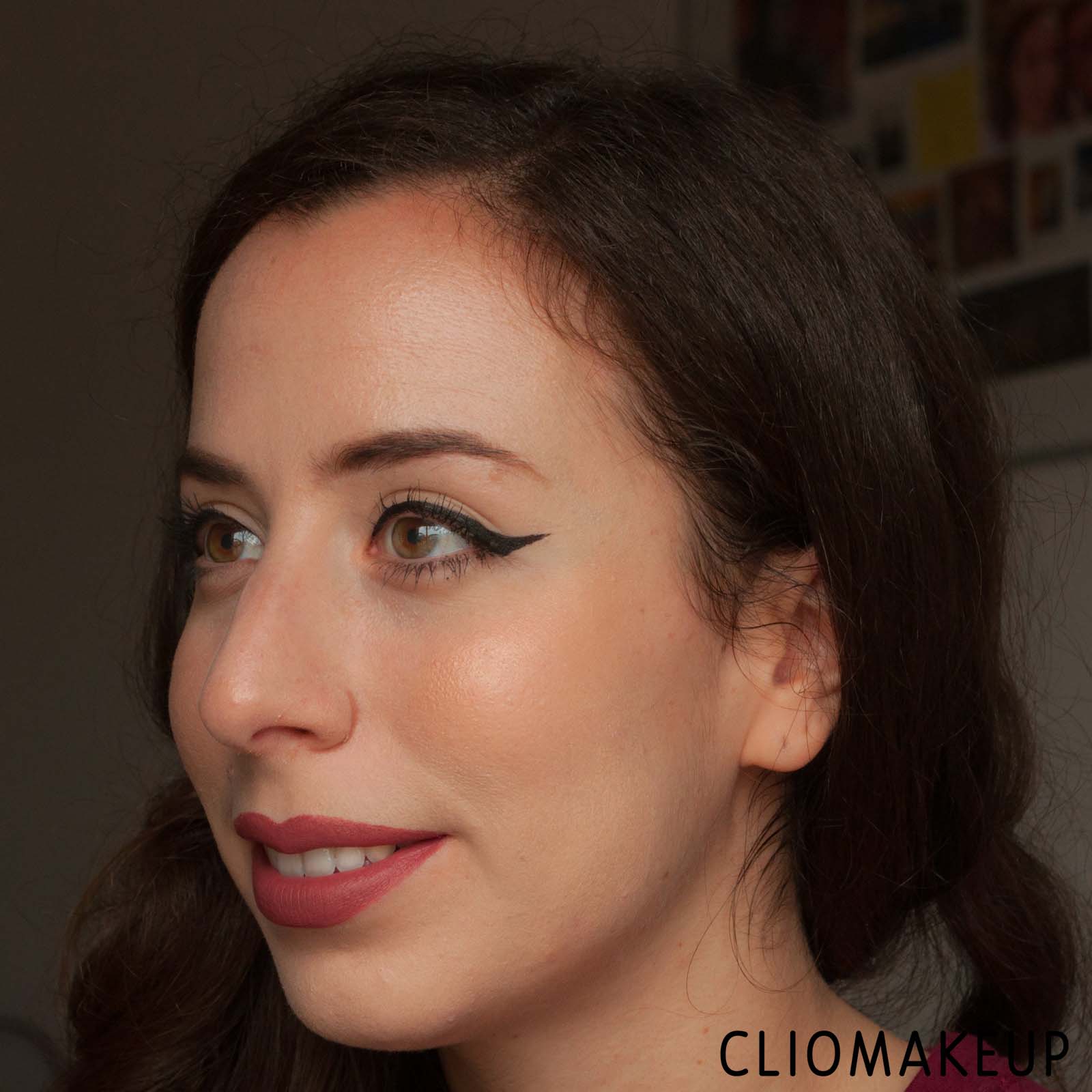 cliomakeup-recensione-illuminante-charlotte-tilbury-magic-star-highlighter-10