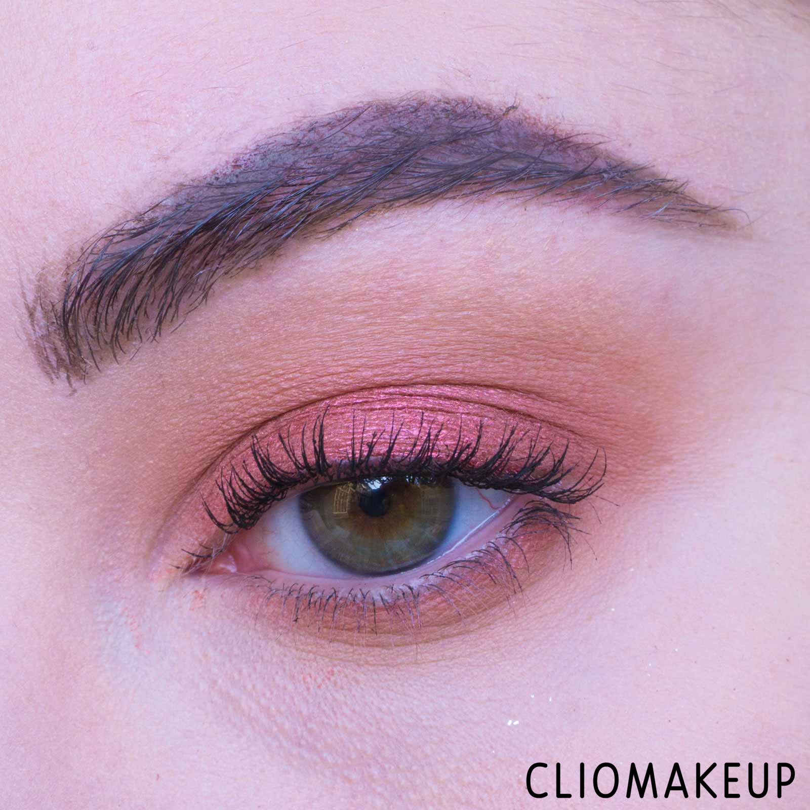 cliomakeup-recensione-eyeliner-marc-jacobs-highliner-metallic-liquid-gel-eyeliner-14