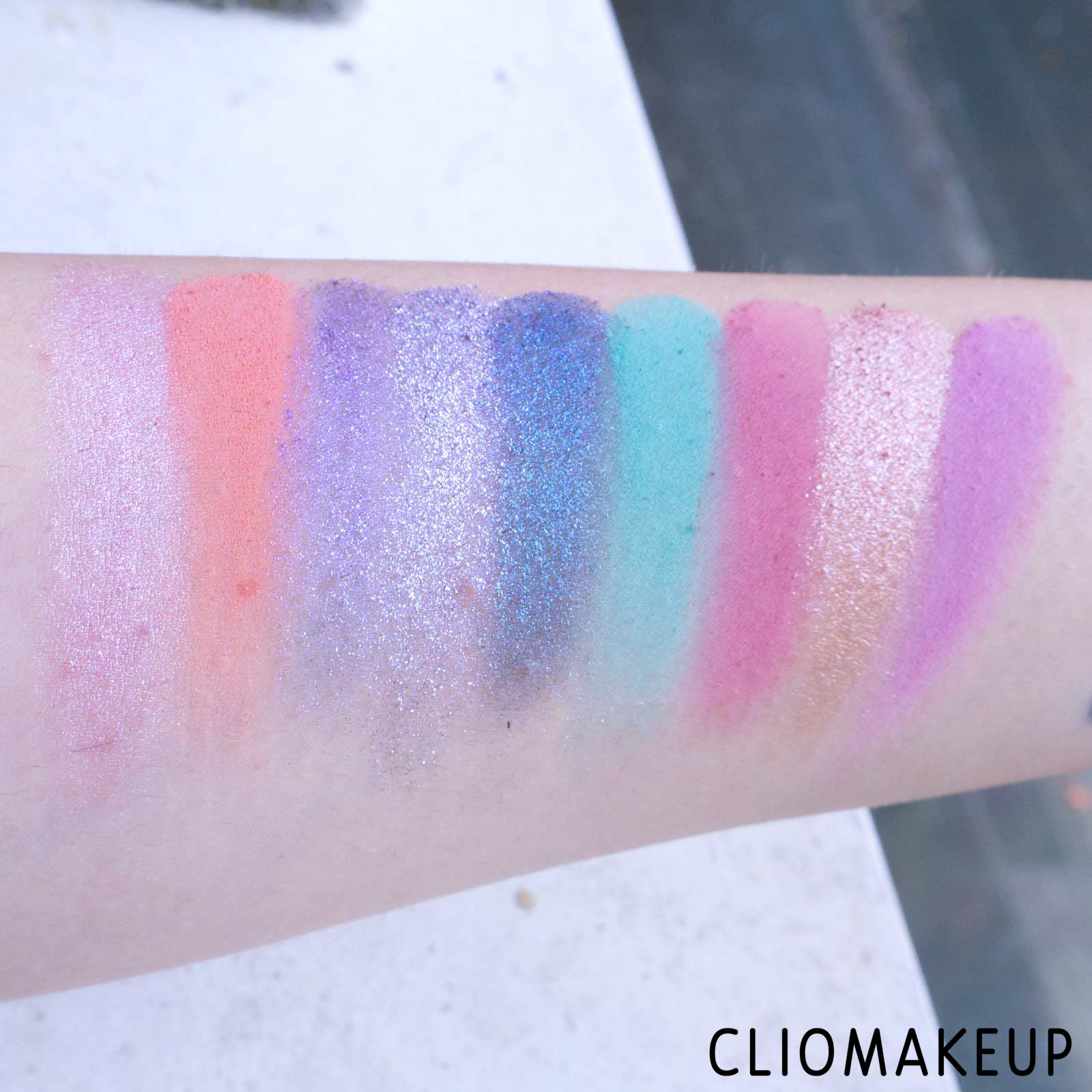 cliomakeup-recensione-palette-huda-beauty-mercury-retrograde-6