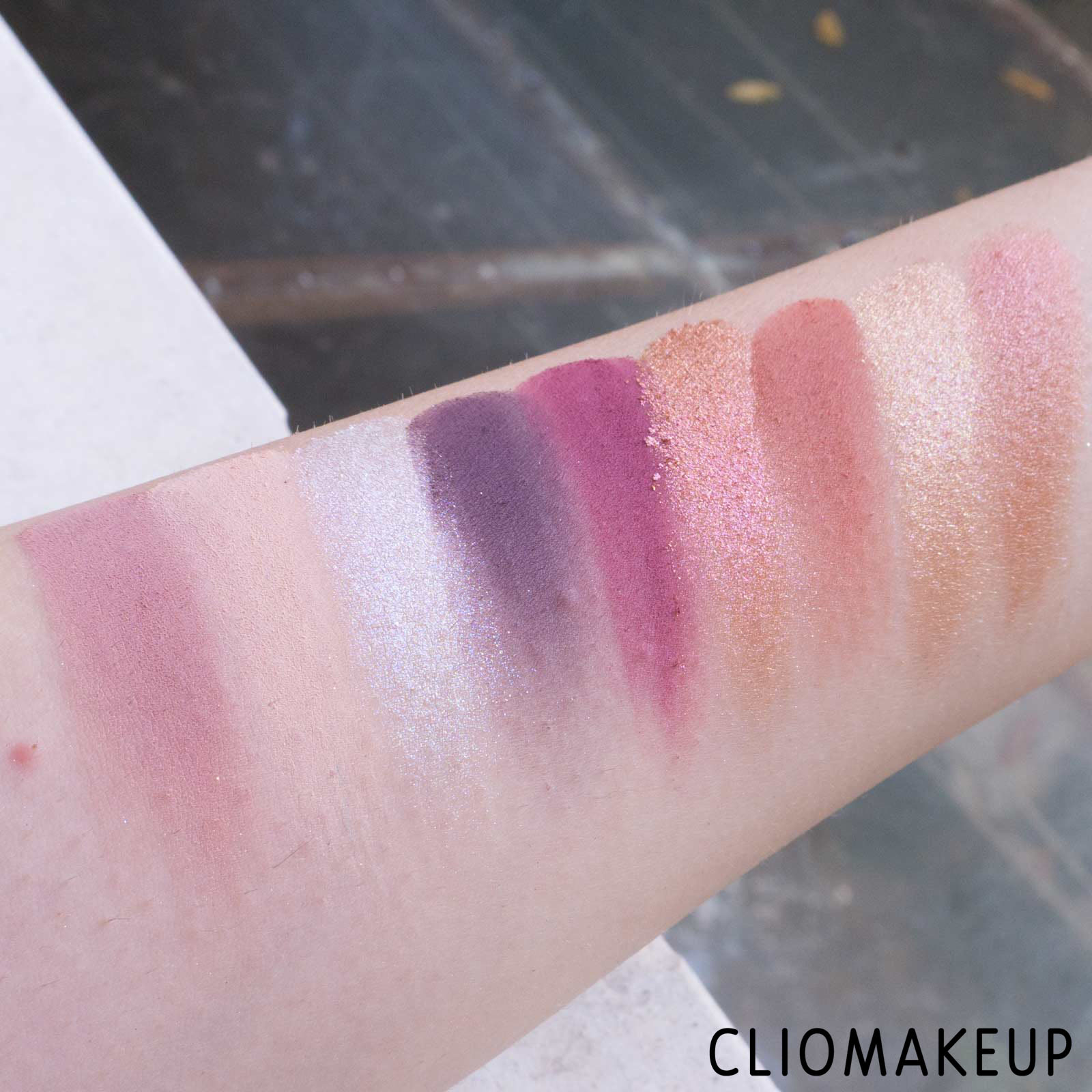 cliomakeup-recensione-palette-huda-beauty-mercury-retrograde-8