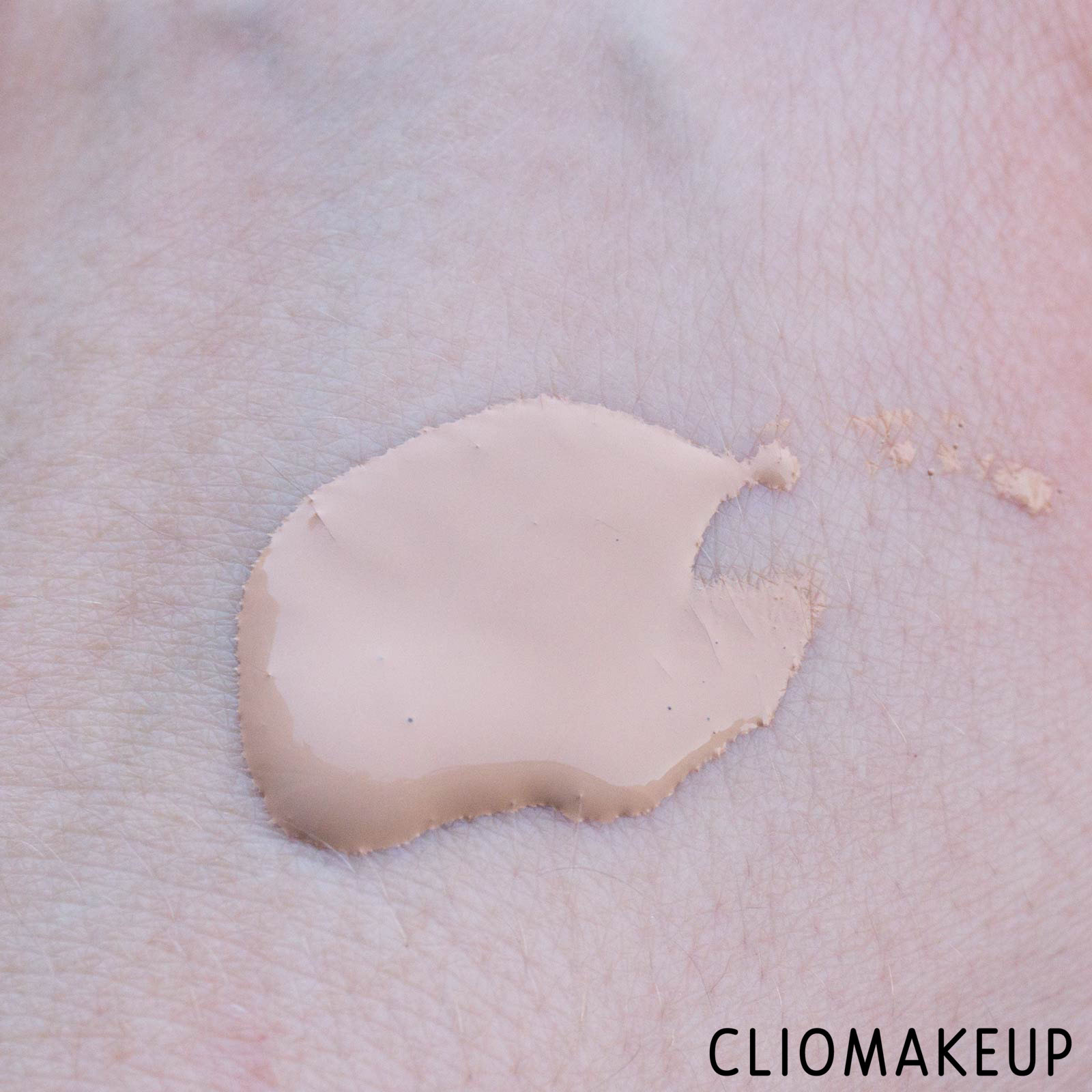 cliomakeup-recensione-fondotinta-maybelline-superstay-24h-longwear-foundation-6