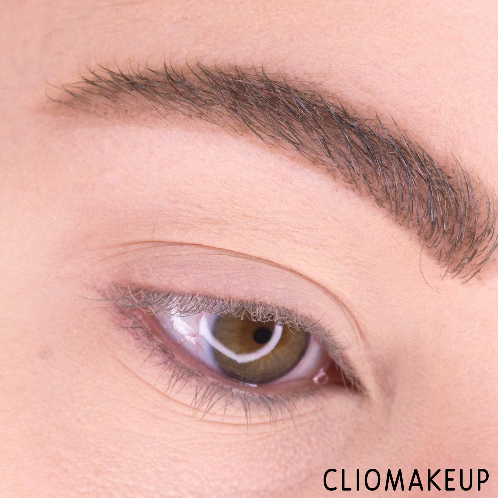 cliomakeup-recensione-gel-sopracciglia-benefit-24hr-brow-setter-13