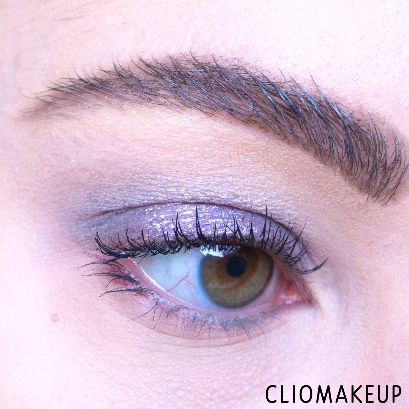 cliomakeup-recensione-ombretti-liquidi-lottie-london-eye-foil-metallic-eyeshadow-topper-10