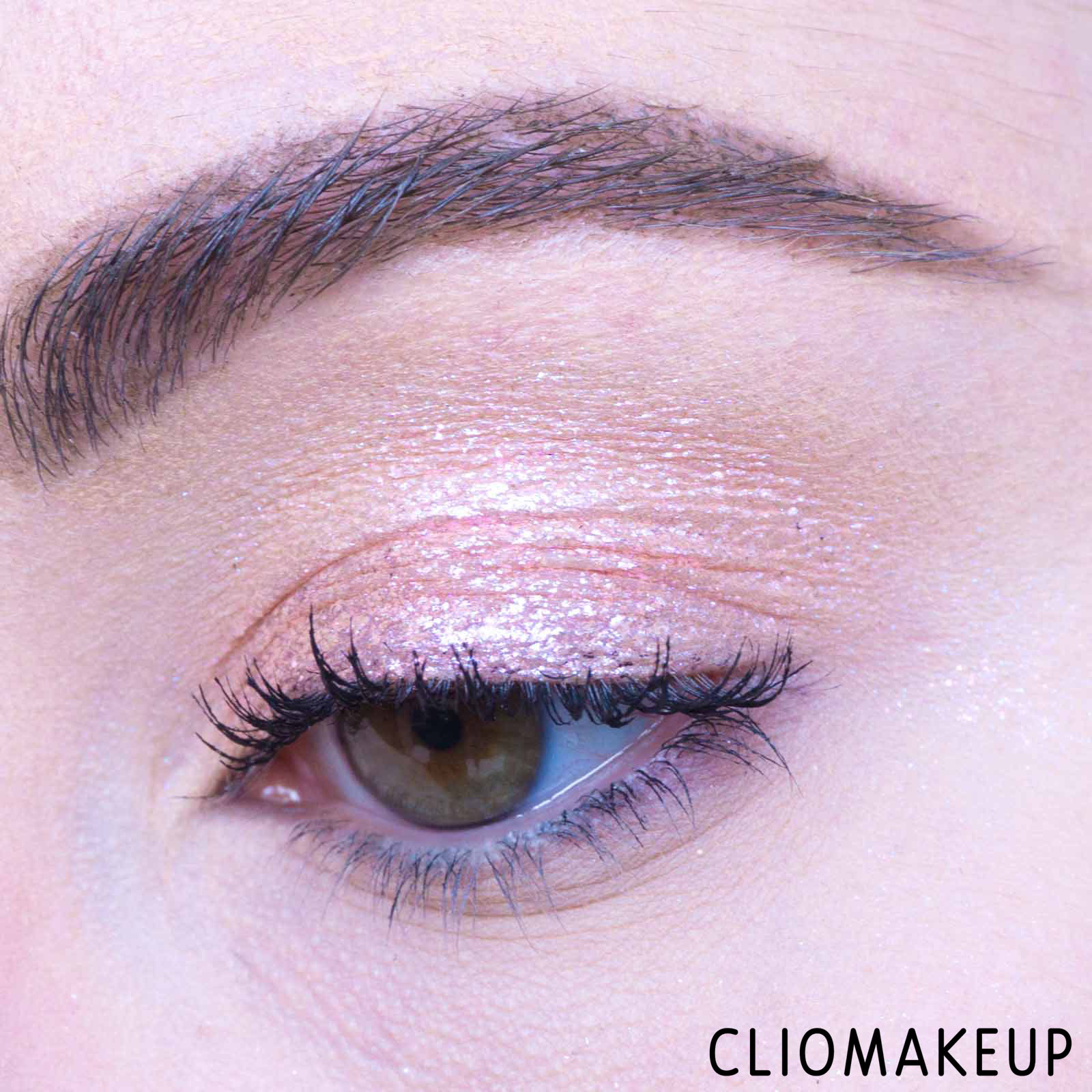 cliomakeup-recensione-ombretti-liquidi-lottie-london-eye-foil-metallic-eyeshadow-topper-12