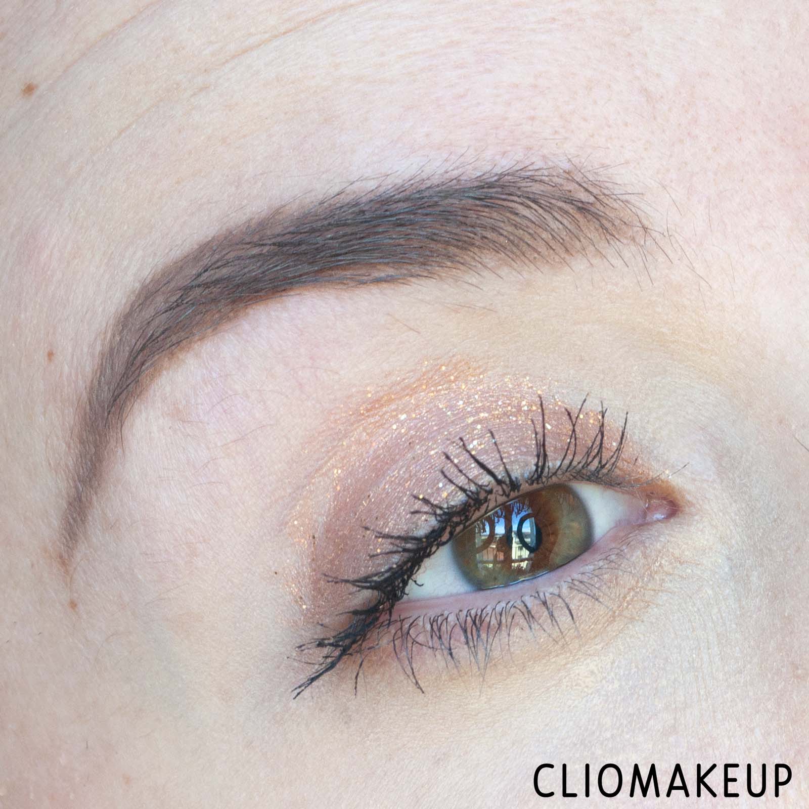 cliomakeup-recensione-ombretti-liquidi-stila-all-fired-up-glitter-e-glow-liquid-eyeshadow-set-10