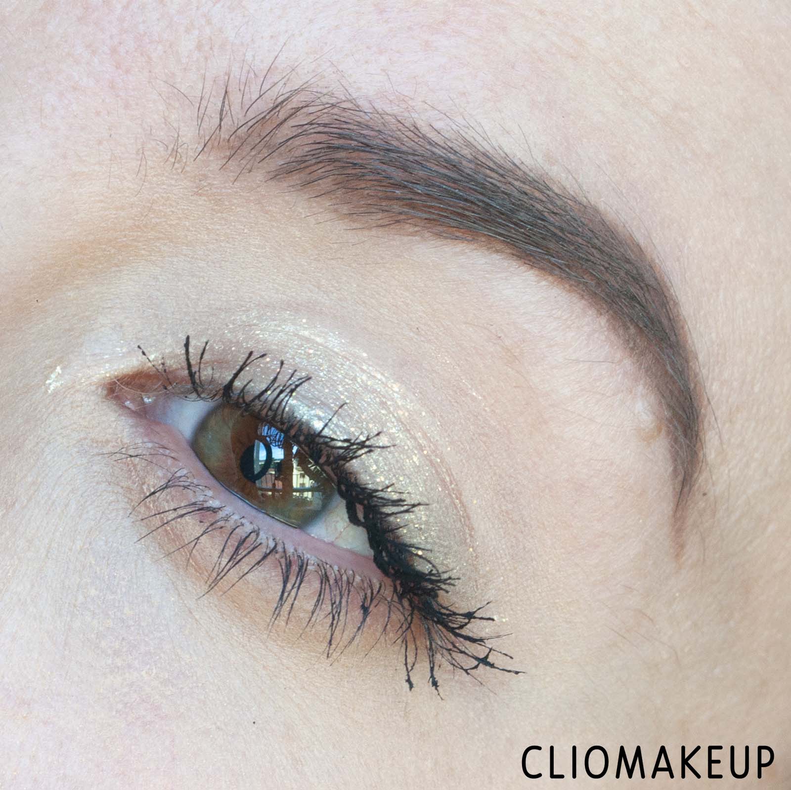 cliomakeup-recensione-ombretti-liquidi-stila-all-fired-up-glitter-e-glow-liquid-eyeshadow-set-8