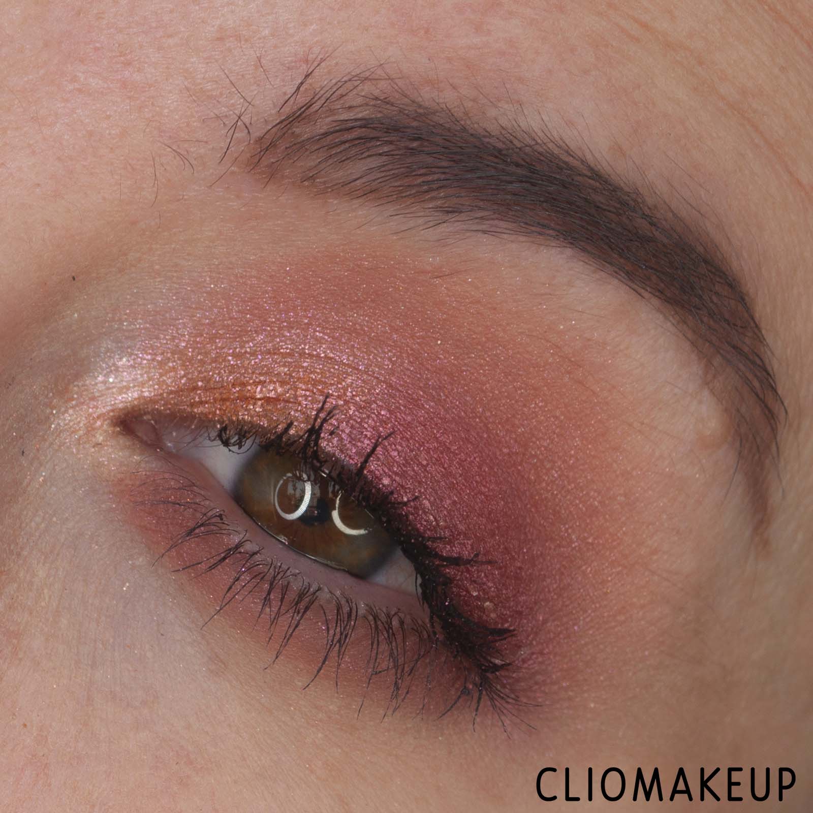 cliomakeup-recensione-palette-haus-laboratories-glam-room-no1-eye-shadow-palette-11