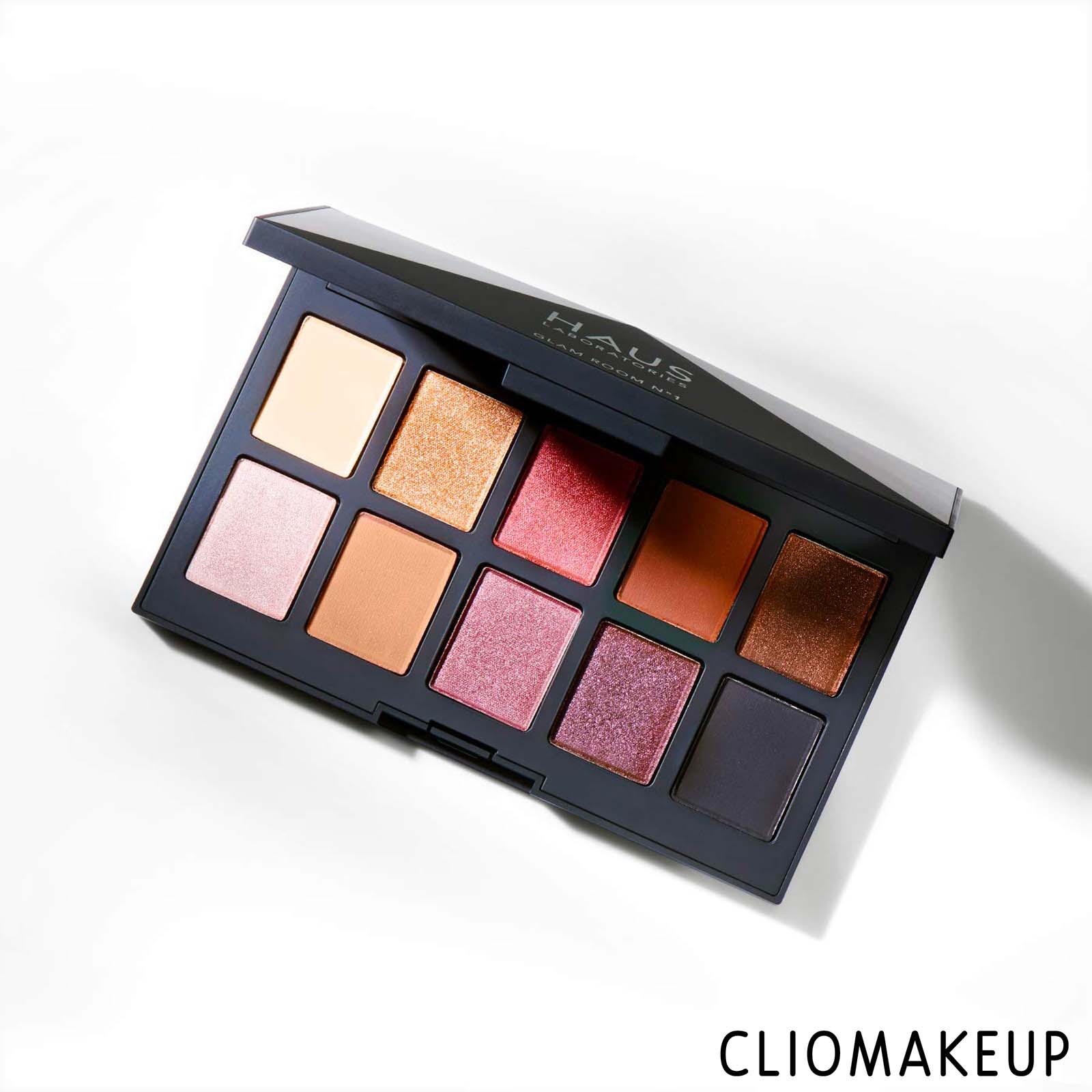 cliomakeup-recensione-palette-haus-laboratories-glam-room-no1-eye-shadow-palette-3