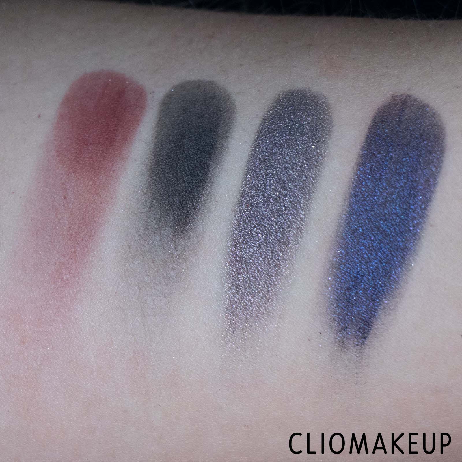 cliomakeup-recensione-palette-loreal-x-karl-lagerfeld-eyeshadow-palette-8