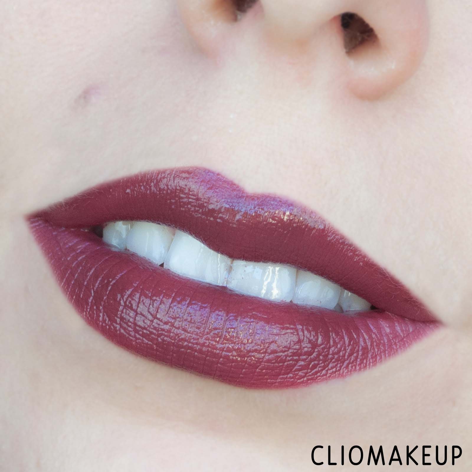 cliomakeup-recensione-rossetti-liquidi-giorgio-armani-lip-maestro-intense-velvet-lip-color-12