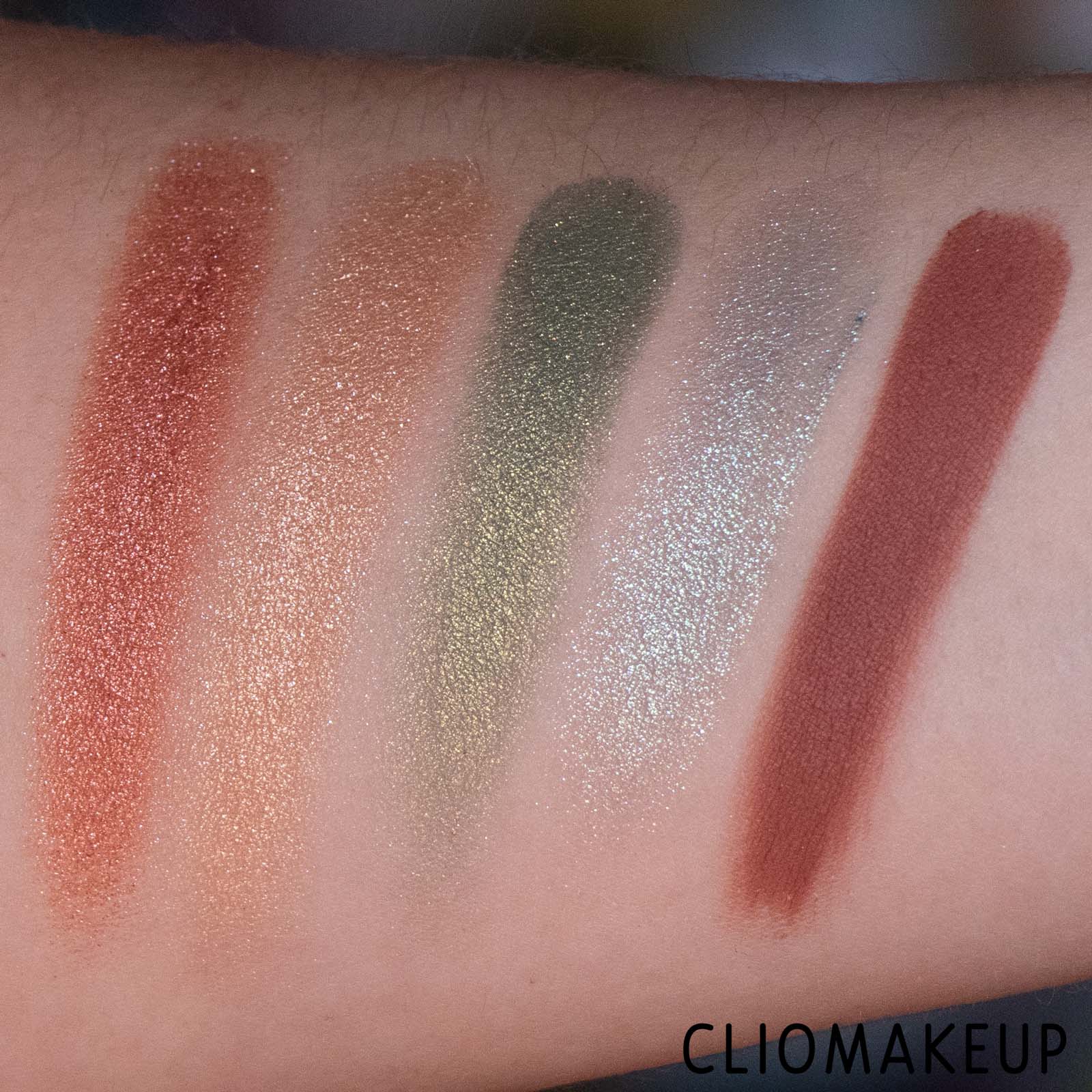 recensione-cliomakeup-palette-essence-crystal-power-eyeshadow-palette-6