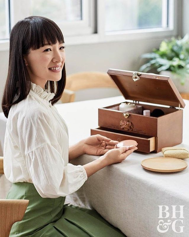 Marie Kondo: come funziona il metodo per riordinare la casa