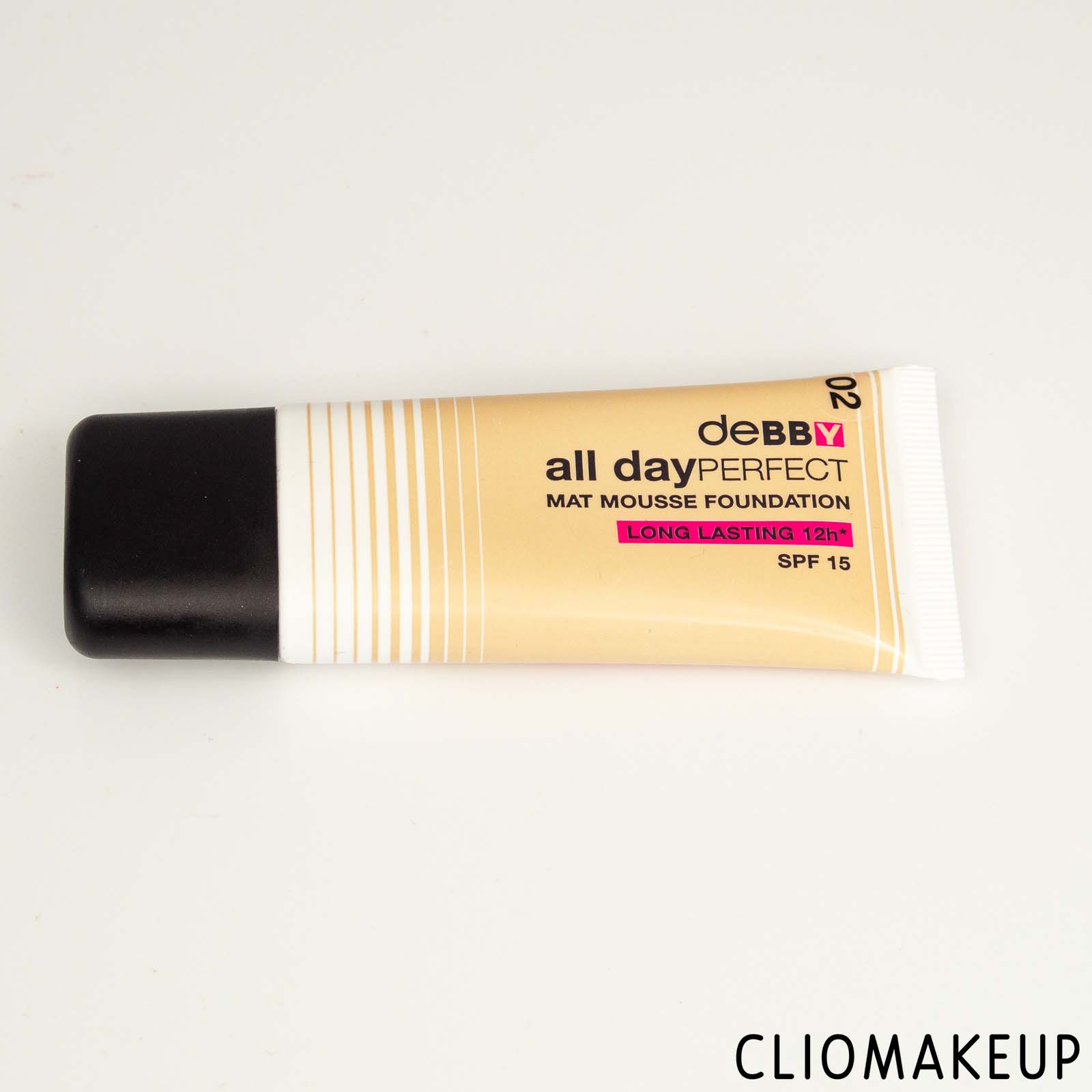 cliomakeup-recensione-fondotinta-debby-all-day-perfect-mat-mousse-foundation-4