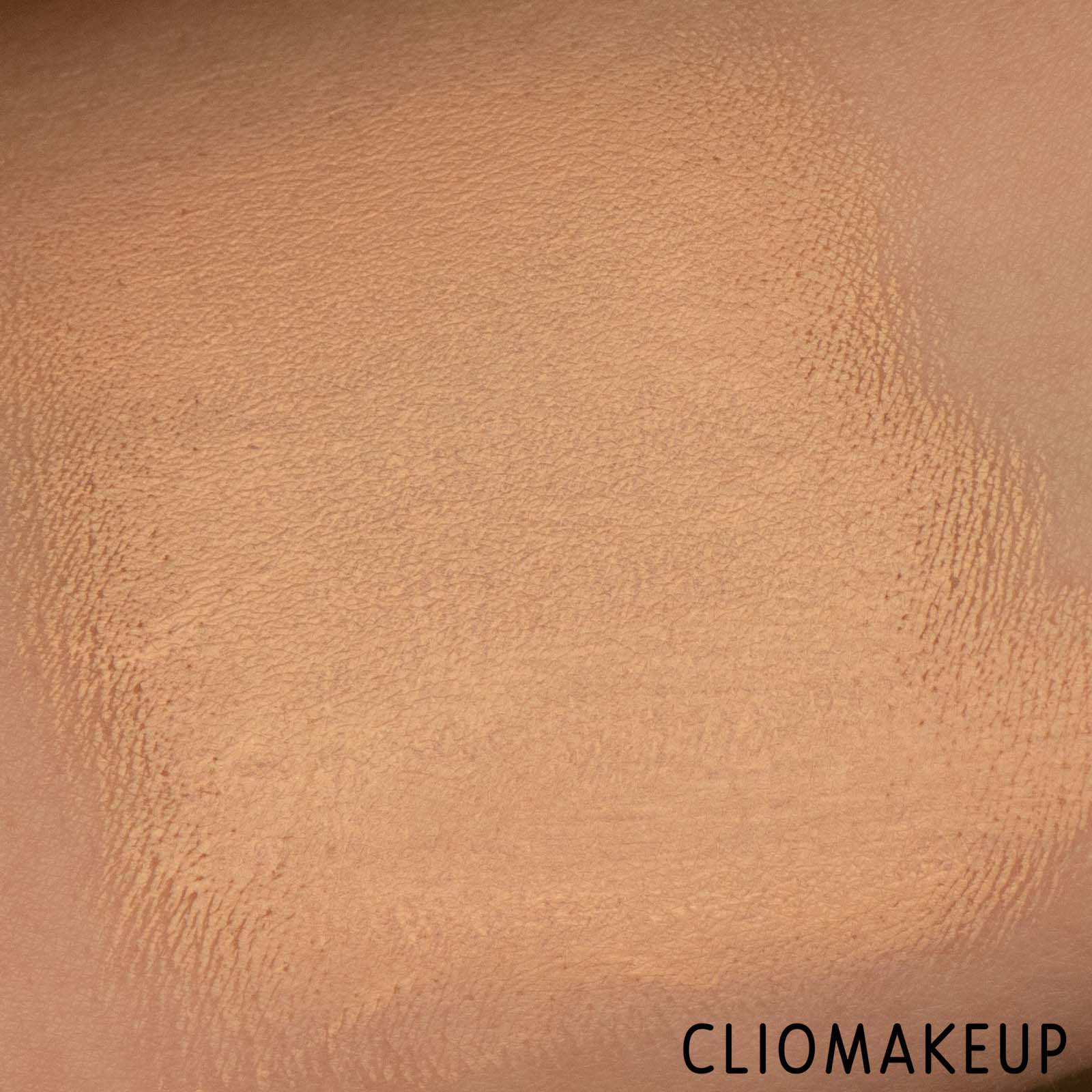 cliomakeup-recensione-fondottinta-wycon-love-is-love-mr-lover-foundation-concealer-9