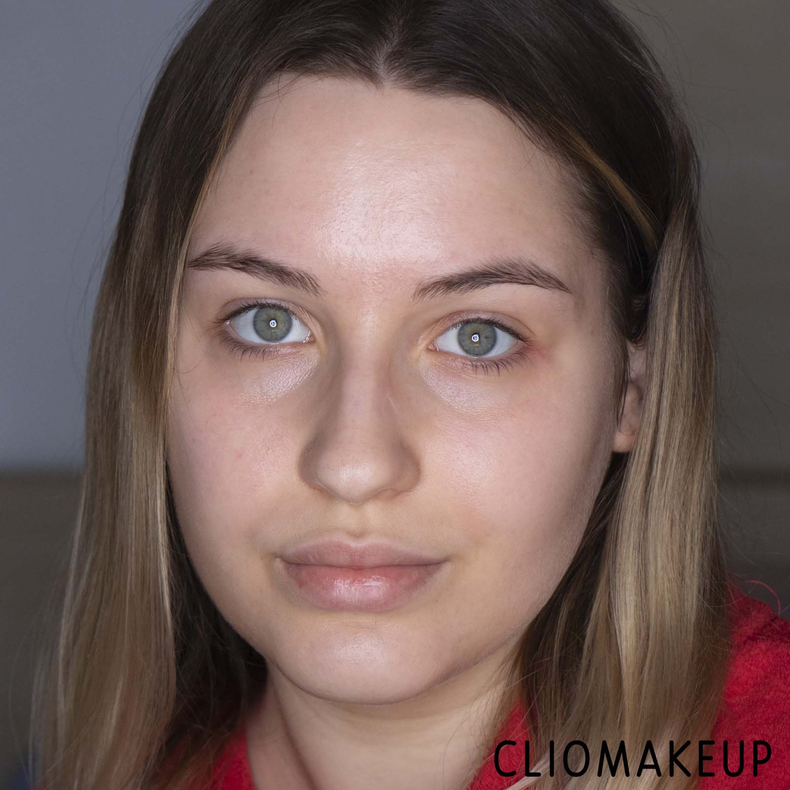 cliomakeup-recensione-illuminante-essence-crystal-dreams-luminizer-11