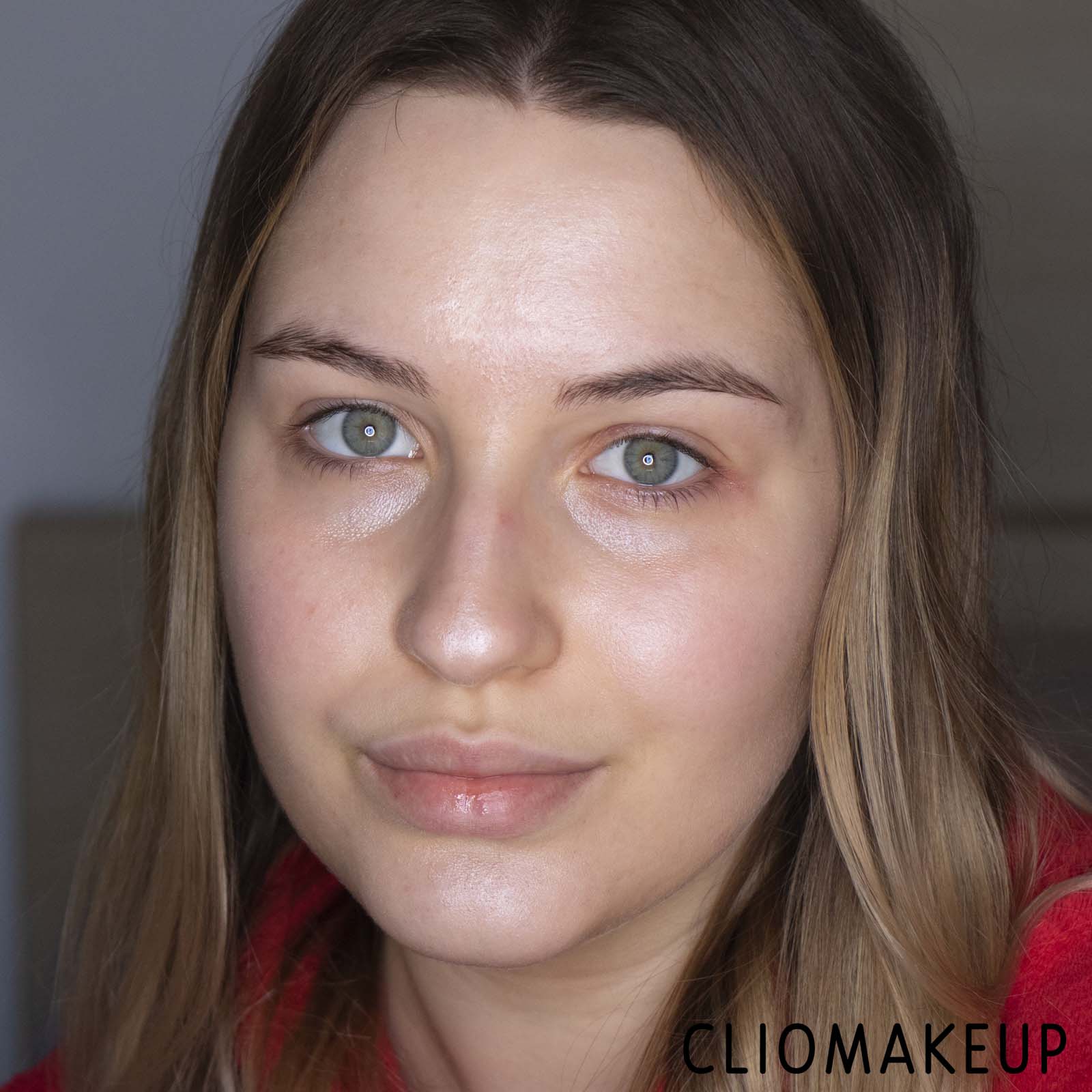 cliomakeup-recensione-illuminante-essence-crystal-dreams-luminizer-13