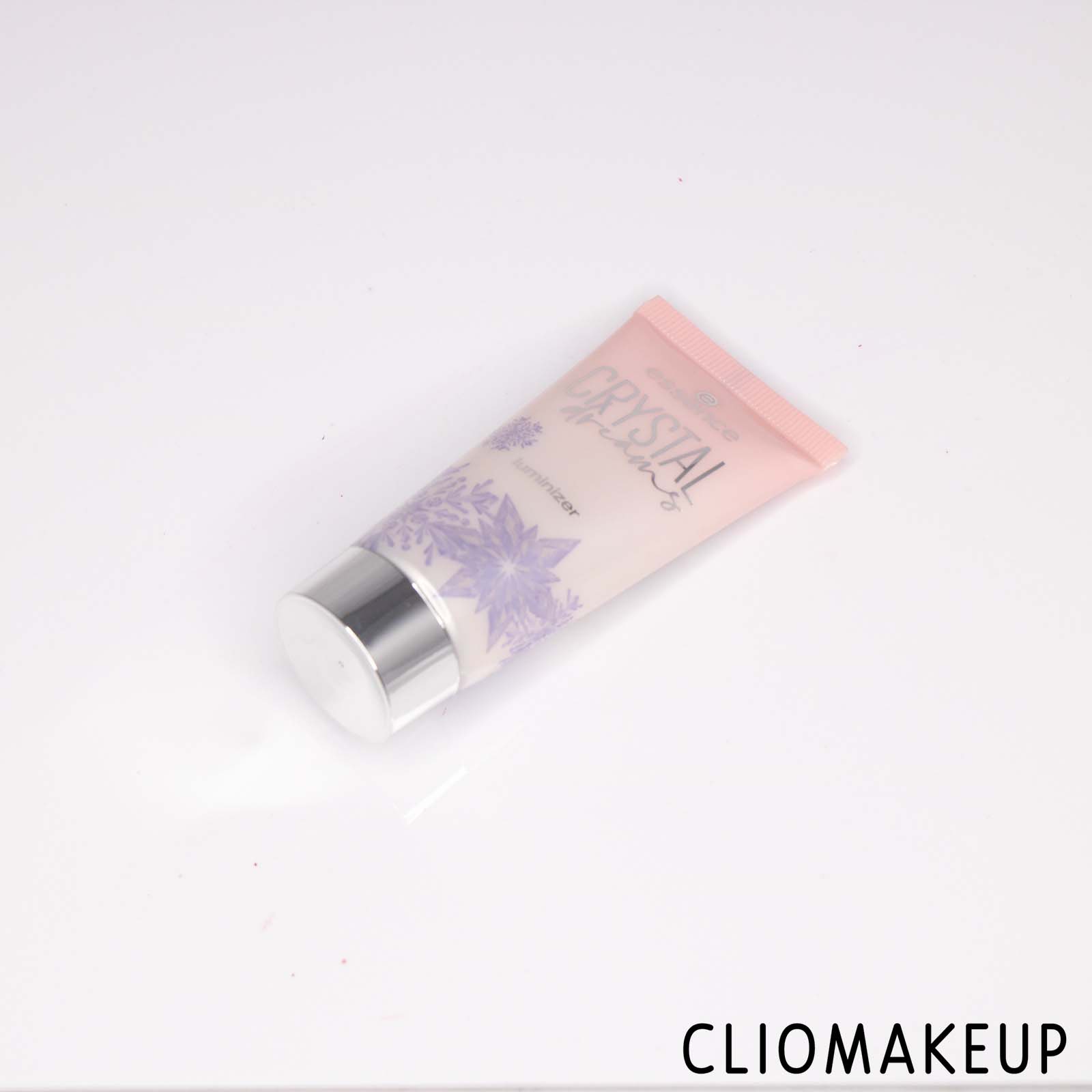 cliomakeup-recensione-illuminante-essence-crystal-dreams-luminizer-2