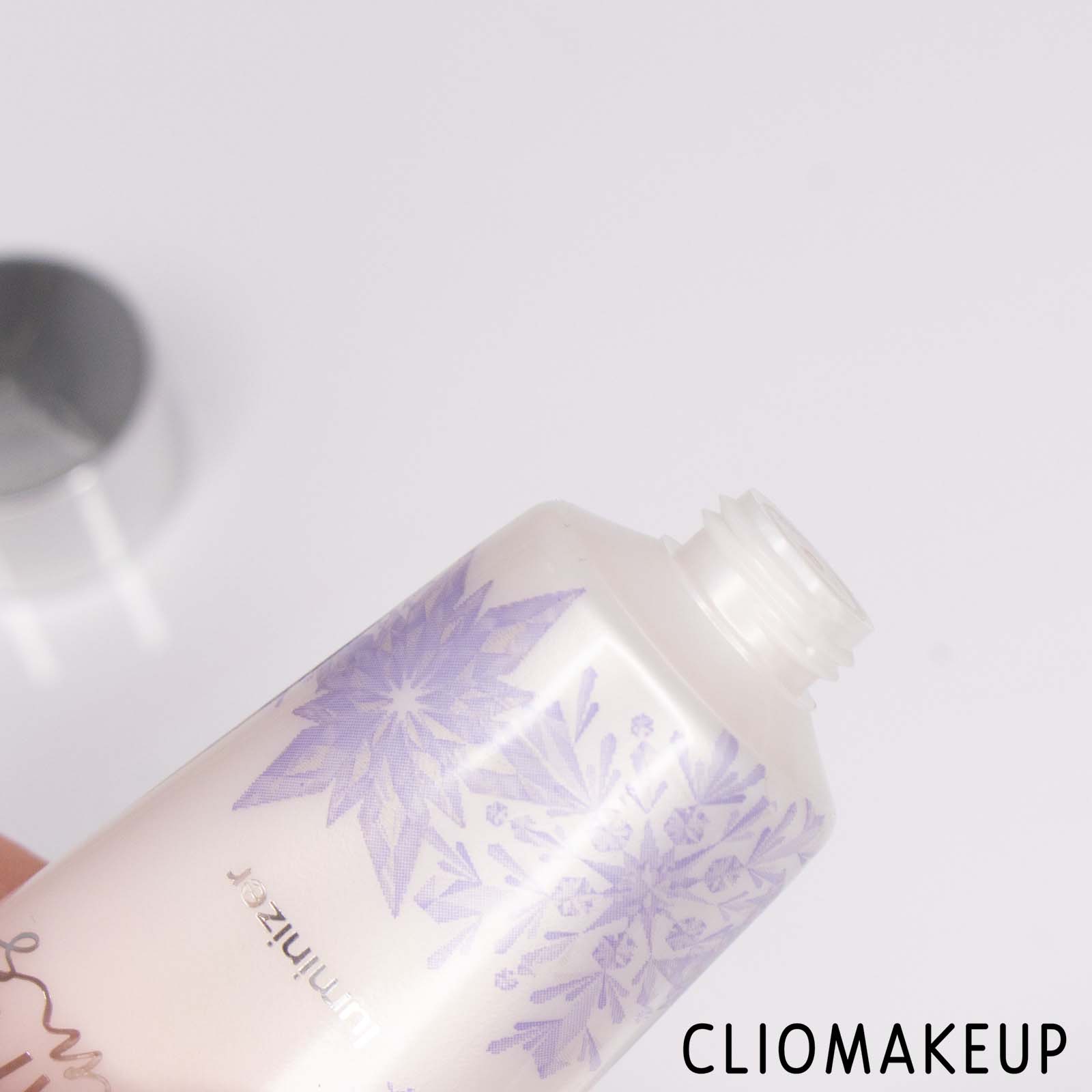 cliomakeup-recensione-illuminante-essence-crystal-dreams-luminizer-5