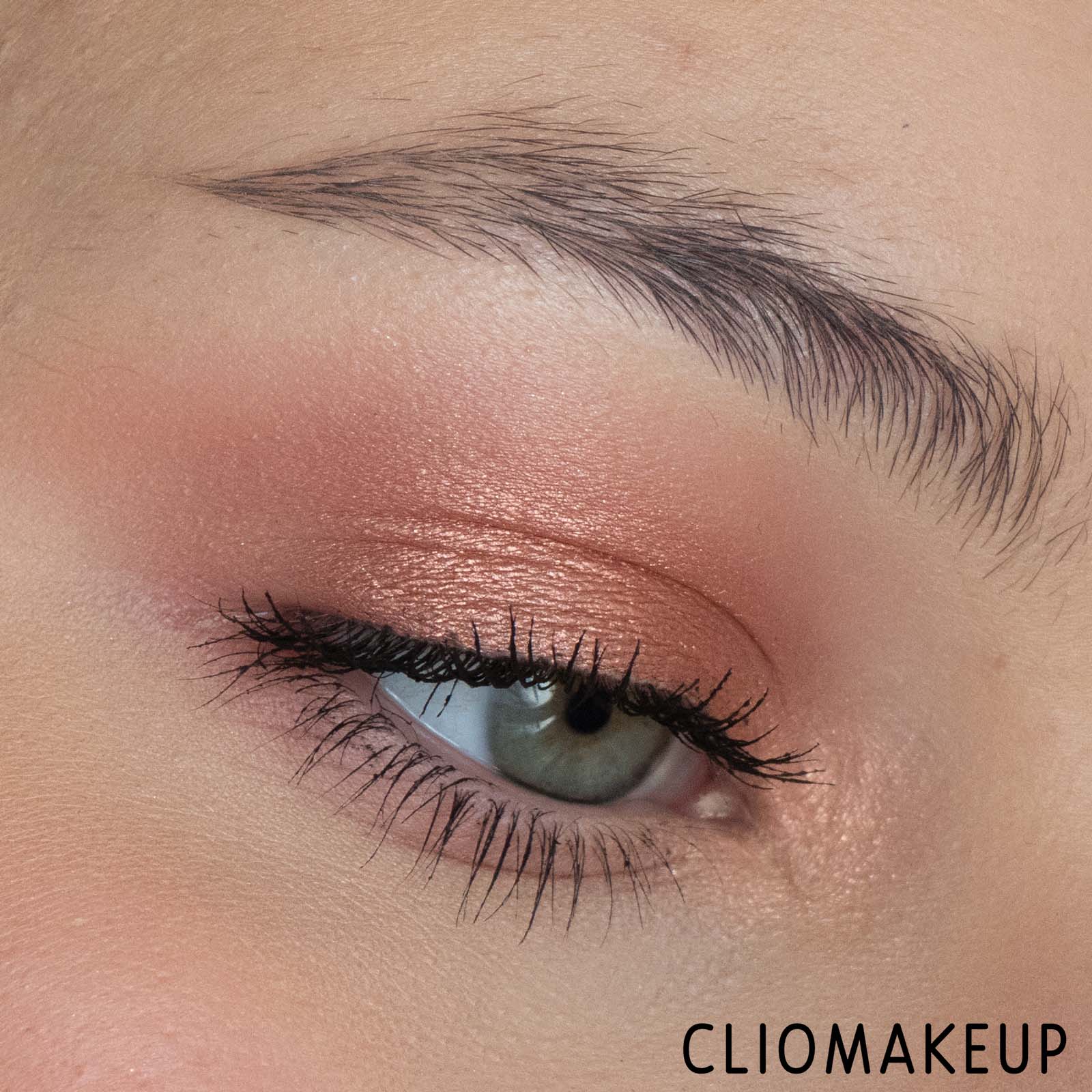 cliomakeup-recensione-matita-sopracciglia-essence-superlast-24h-wywbrow-pomade-pencil-8