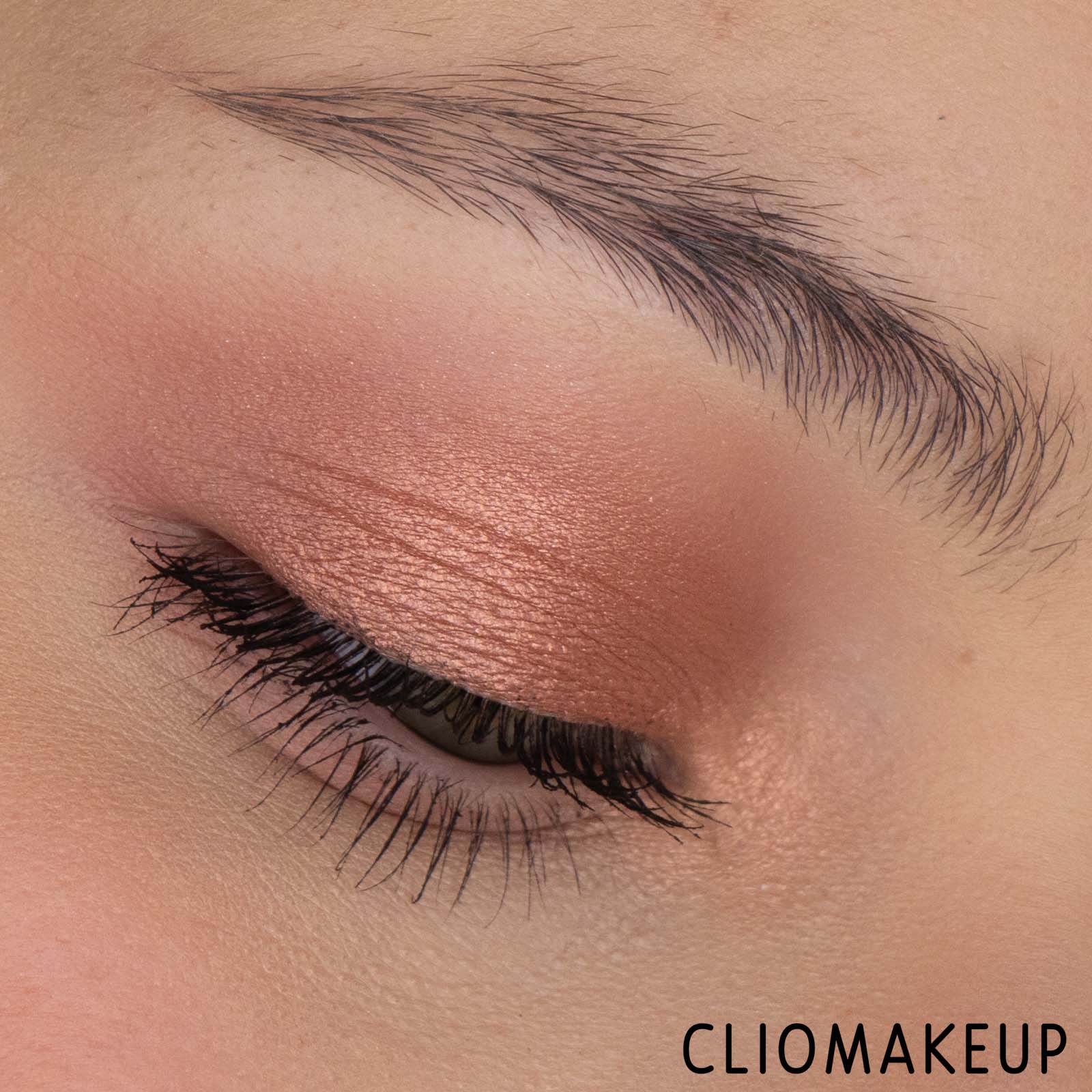 cliomakeup-recensione-matita-sopracciglia-essence-superlast-24h-wywbrow-pomade-pencil-9