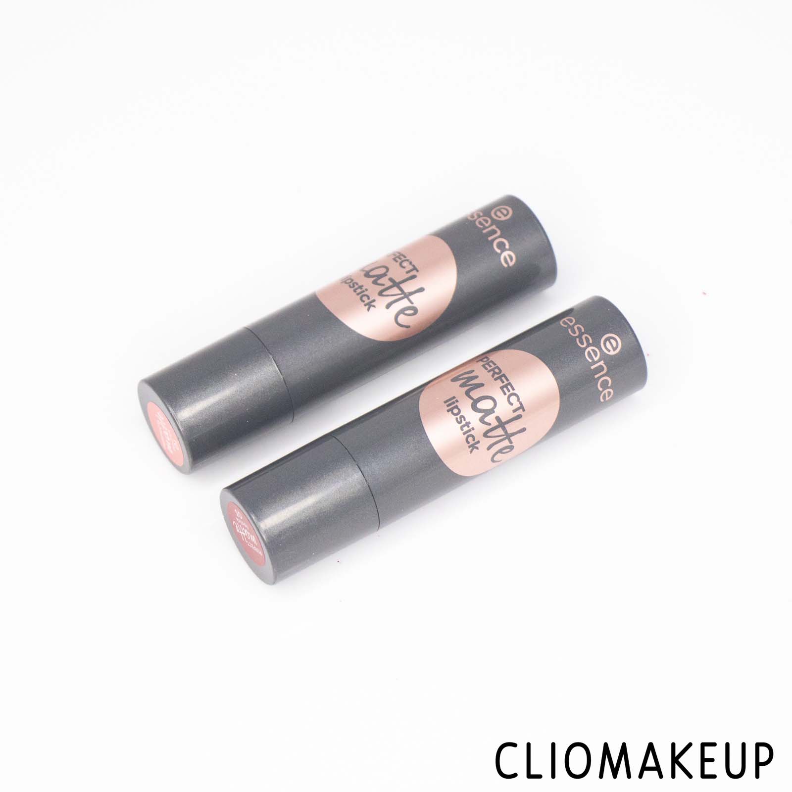 cliomakeup-recensione-rossetti-essence-perfect-matt-lipstick-2