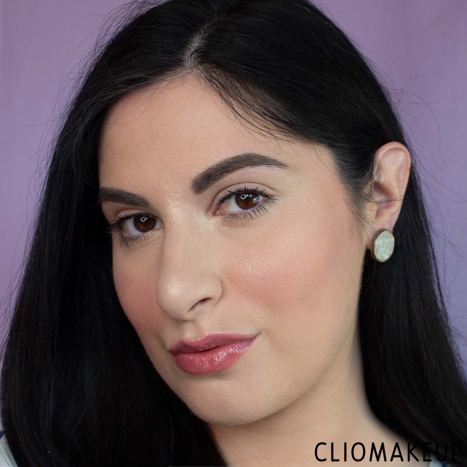 cliomakeup-recensione-blush-i-love-revolution-heart-breakers-matte-blush-15