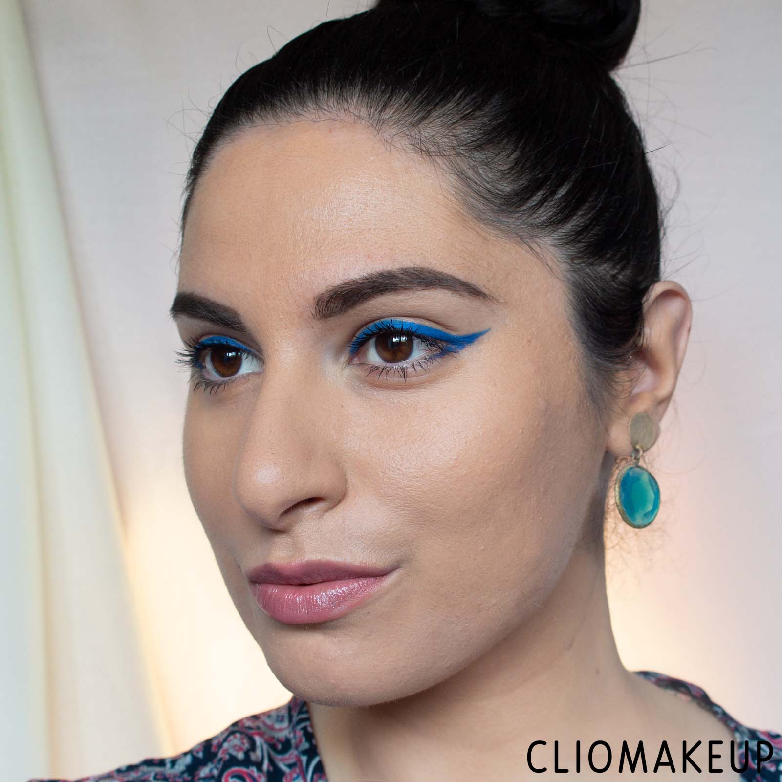 cliomakeup-recensione-fondotinta-wycon-irreverent-attitude-foundation-12