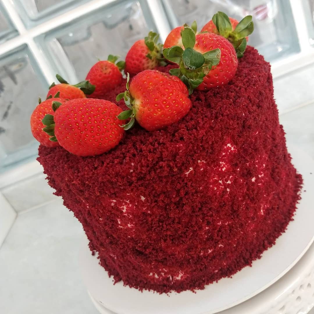 cliomakeup-rosso-red-velvet-3-torta