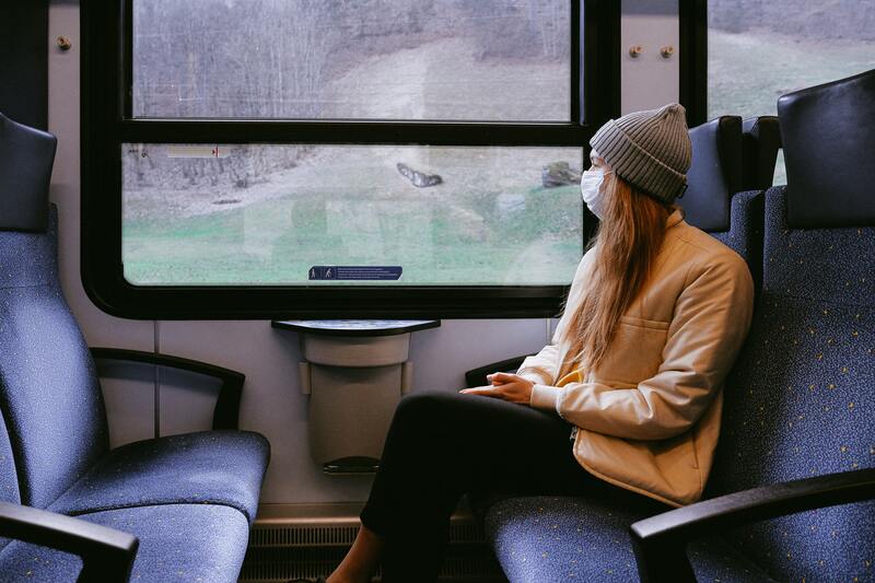 viaggiare da soli in treno