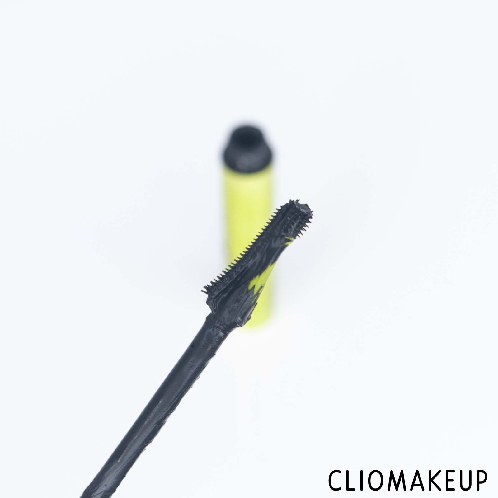 cliomakeup-recensione-mascara-urban-decay-lash-freak-mascara-5