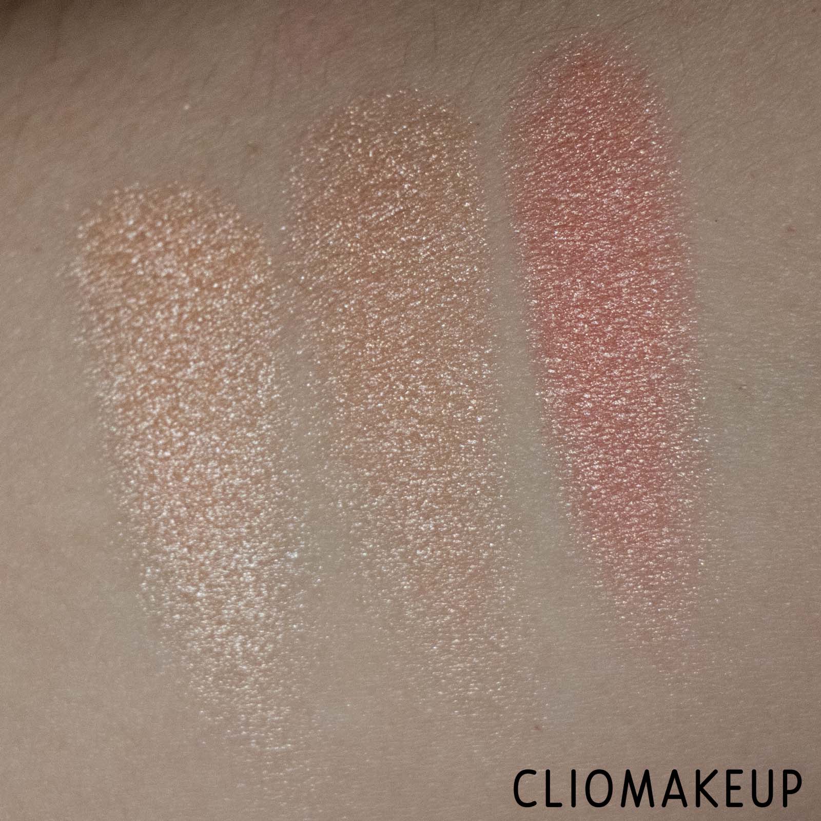 cliomakeup-recensione-palette-catrice-luminice-highlight-e-blush-glow-palette-6