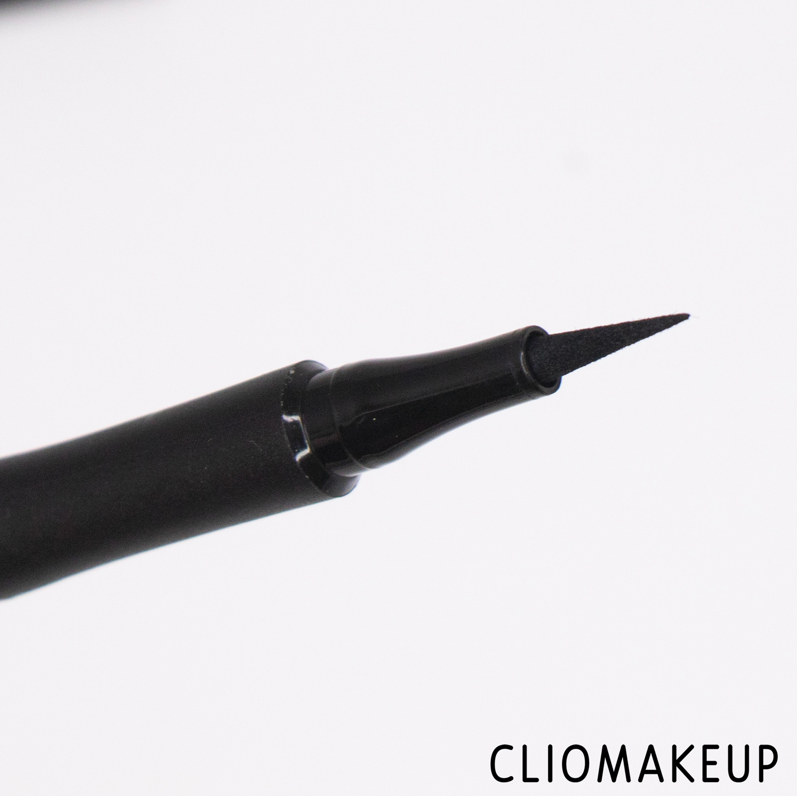 cliomakeup-recensione-eyeliner-l'oreal-perfect-slim-by-superliner-5