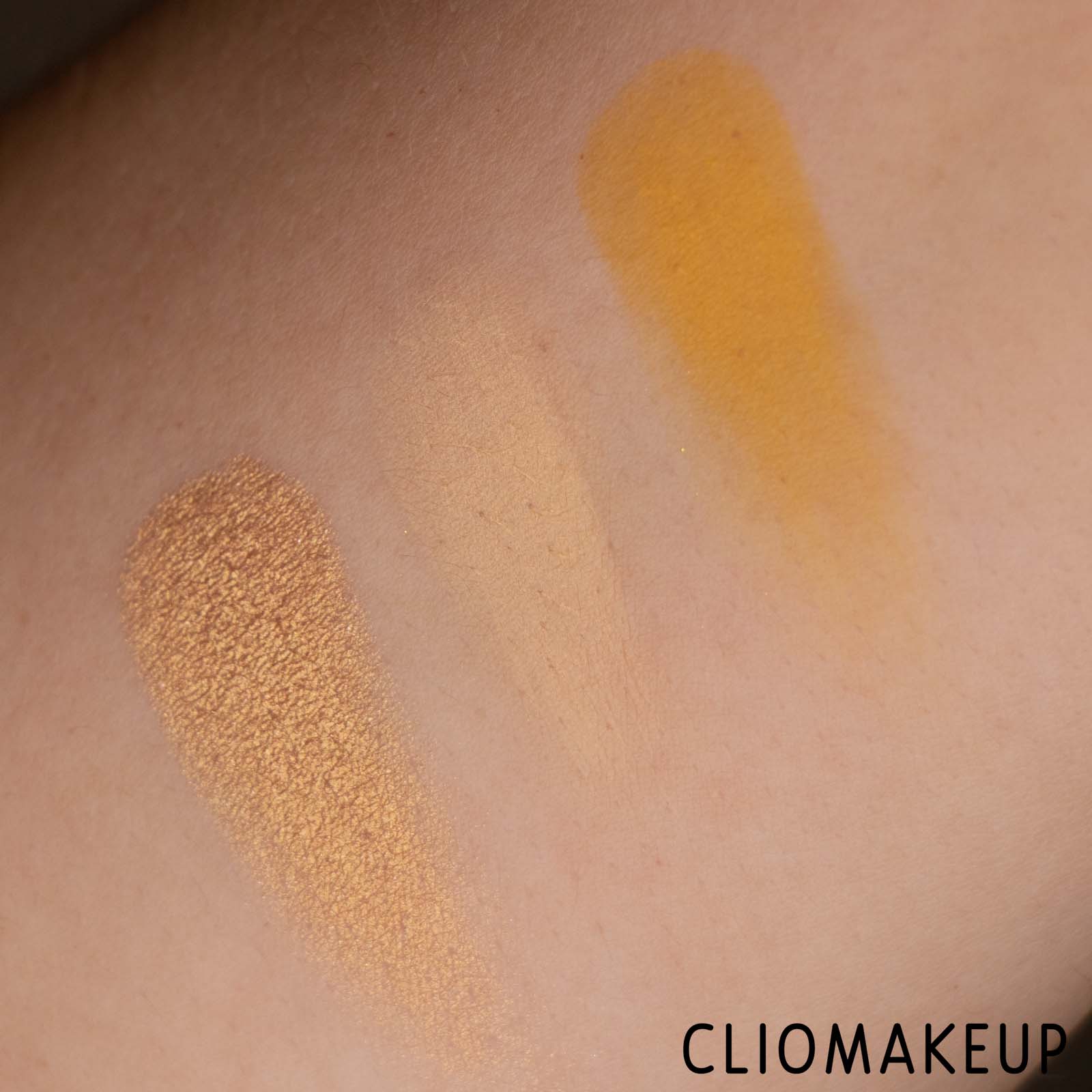 cliomakeup-recensione-Palette-Essence-Wanna-Bee-My-Honey-eyeshadow-e-highlighter-palette-7