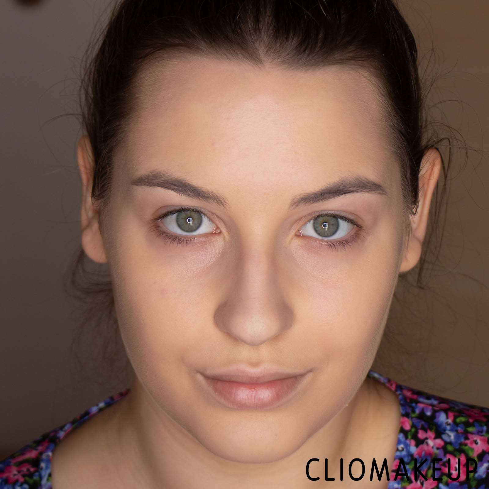 cliomakeup-recensione-fondotinta-kiko-lost-in-amalfi-lightweight-velvet-foundation-13