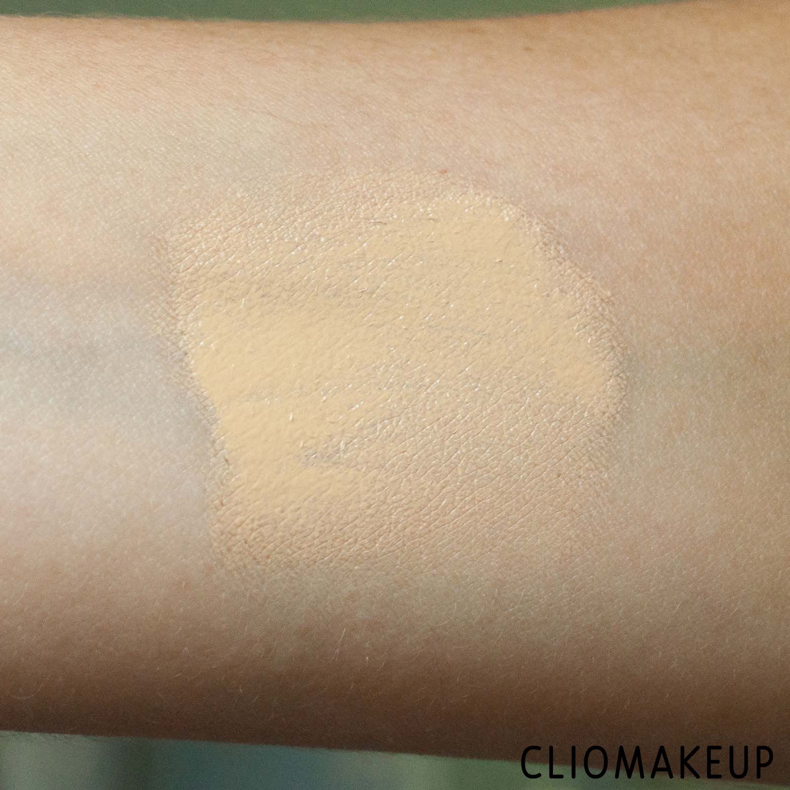 cliomakeup-recensione-fondotinta-sephora-care-natural-glow-+-10hr-hydratation-foundation-6