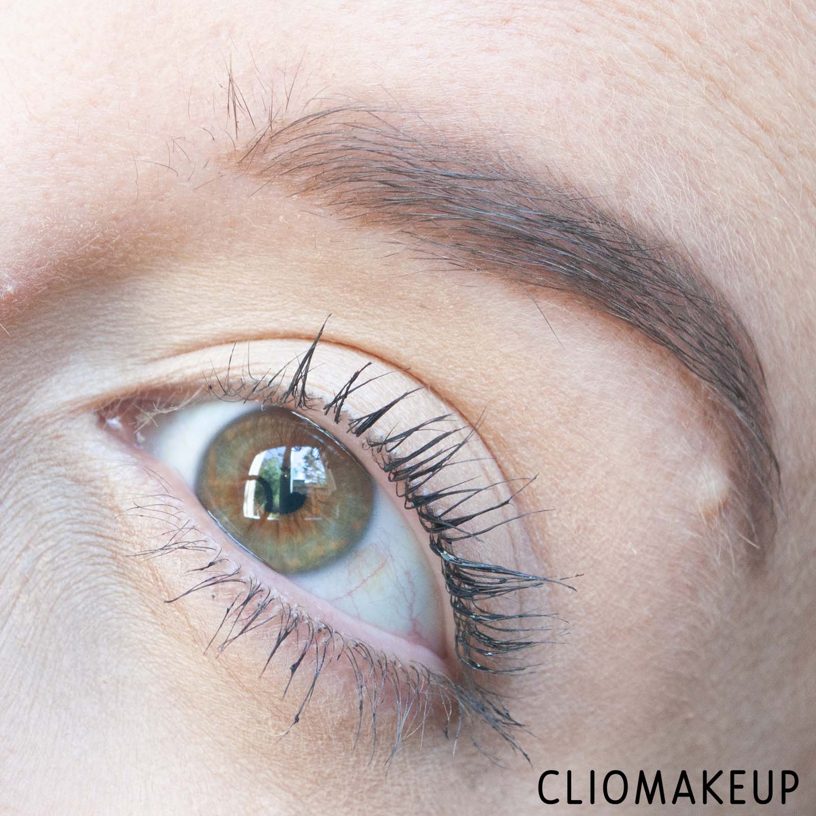 cliomakeup-recensione-mascara-l'oreal-bambi-eye-false-lash-waterproof-12