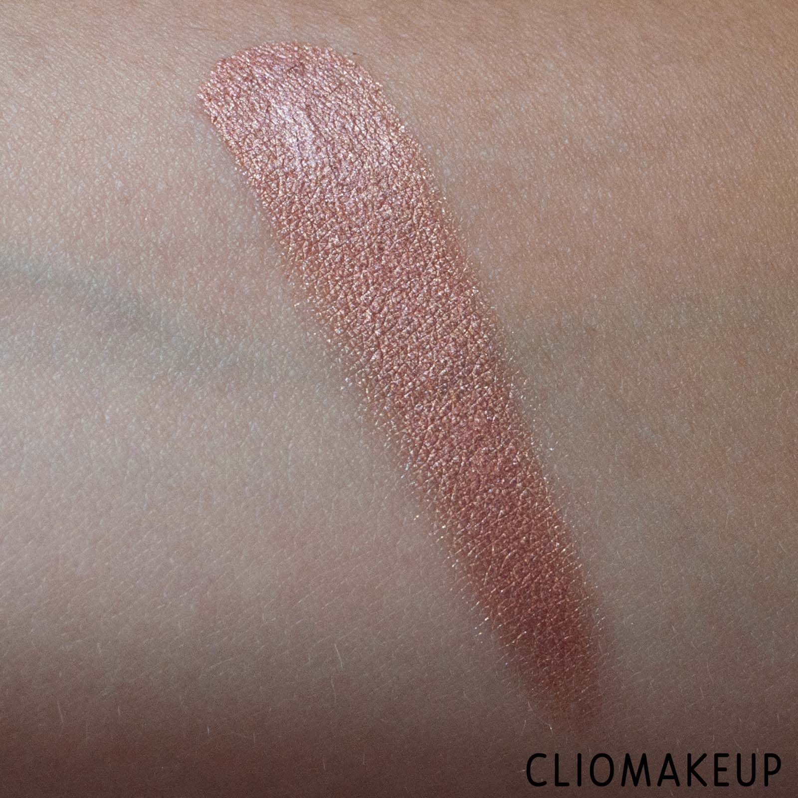 cliomakeup-recensione-ombretto-cremoso-kiko-lost-in-amalfi-metal-chrome-eyeshadow-7