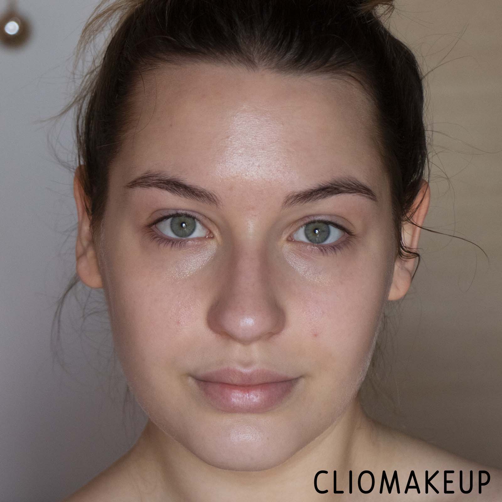 cliomakeup-recensione-primer-catrice-pore-minimizing-primer-SPF-30-12