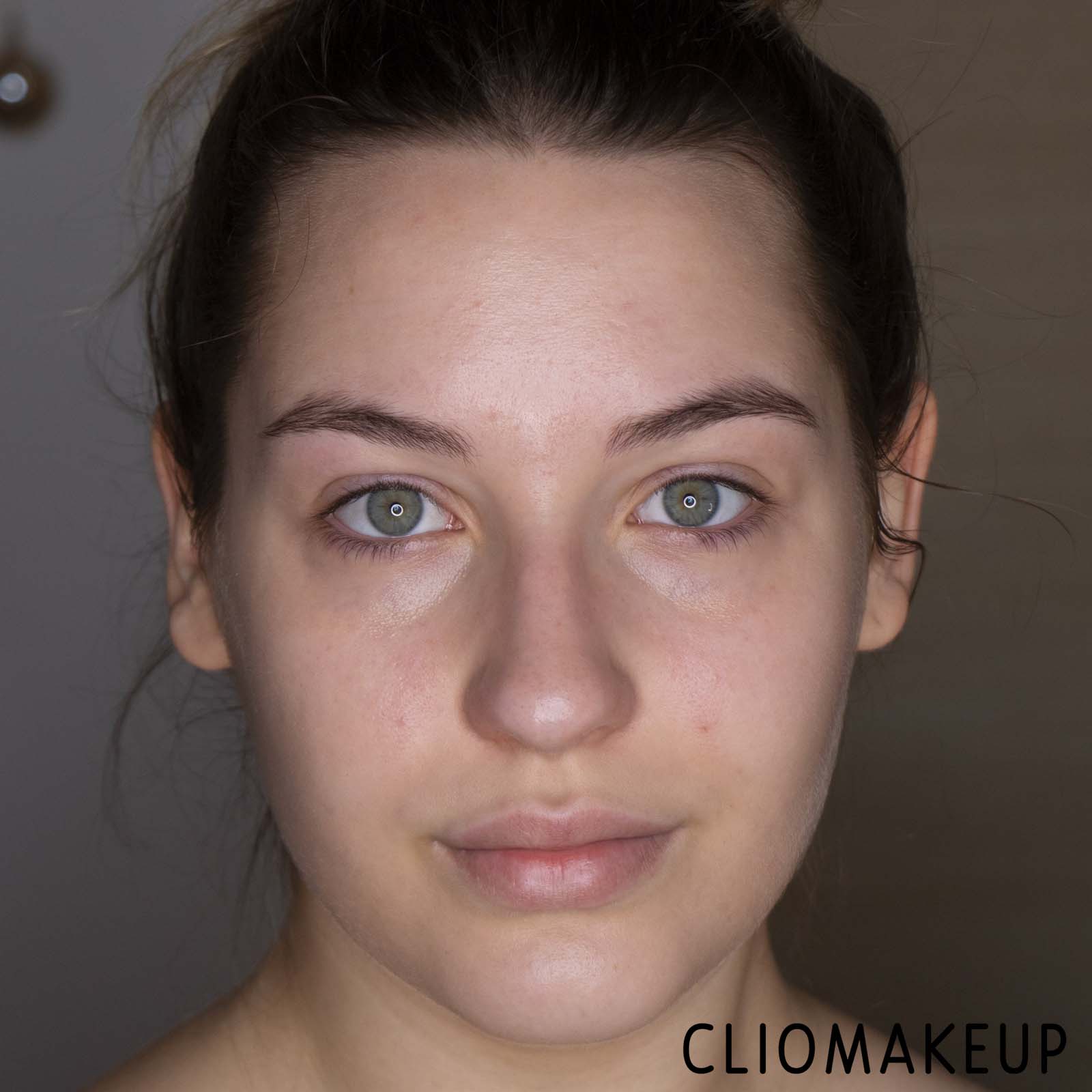 cliomakeup-recensione-primer-catrice-pore-minimizing-primer-SPF-30-13