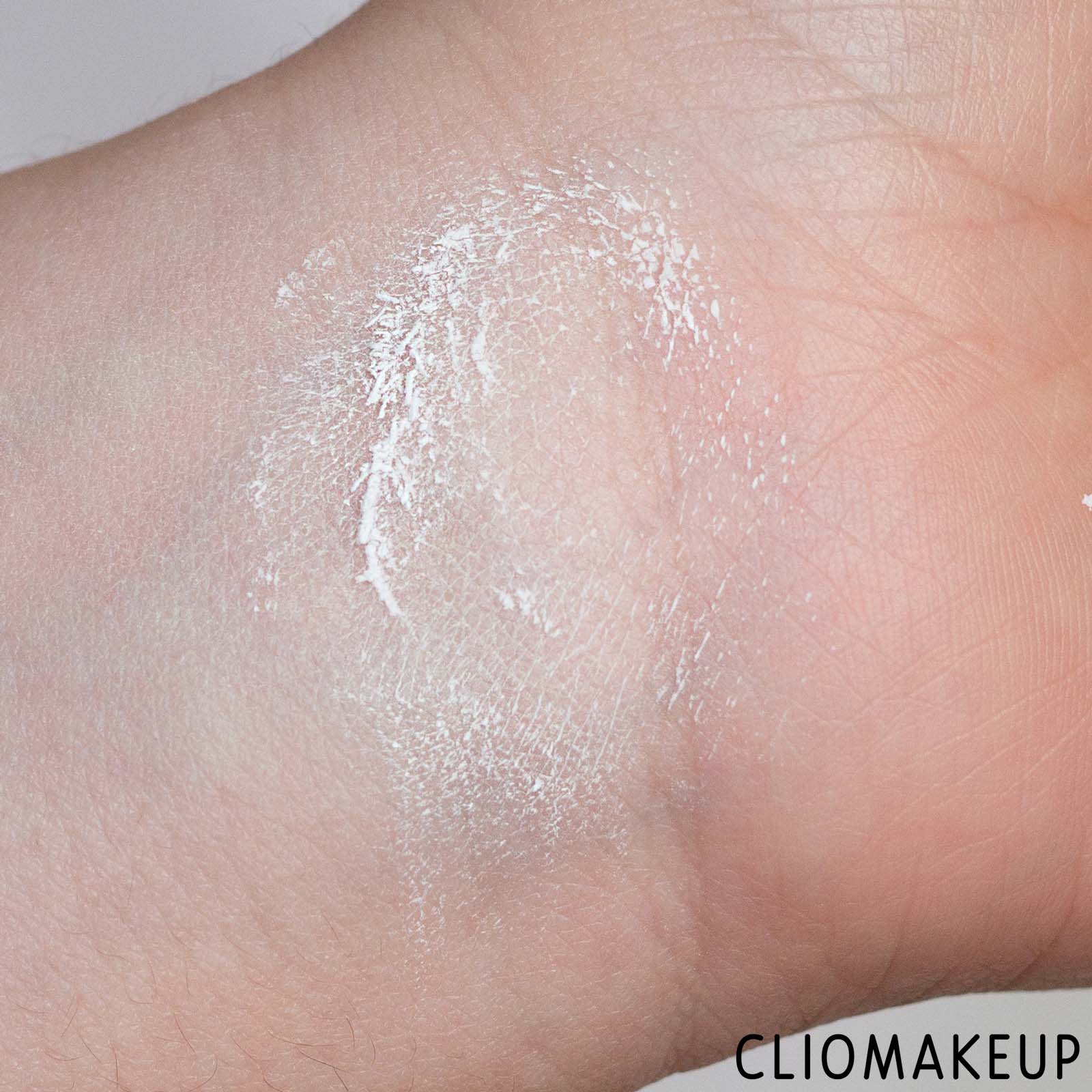 cliomakeup-recensione-cipria-too-faced-primed-e-poreless-+-face-powder-6