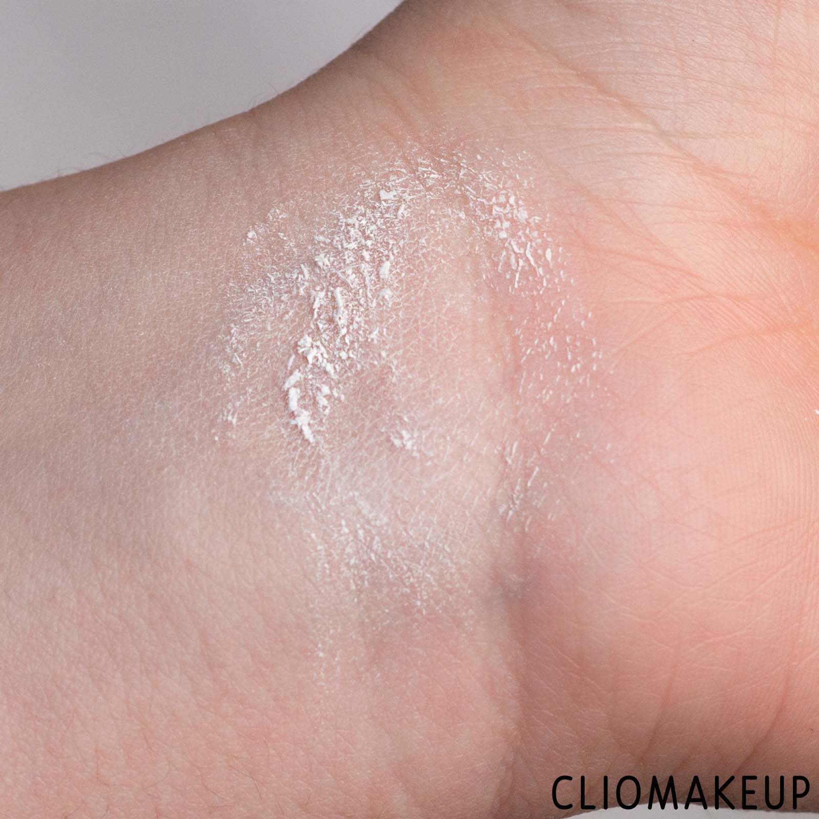 cliomakeup-recensione-cipria-too-faced-primed-e-poreless-+-face-powder-7