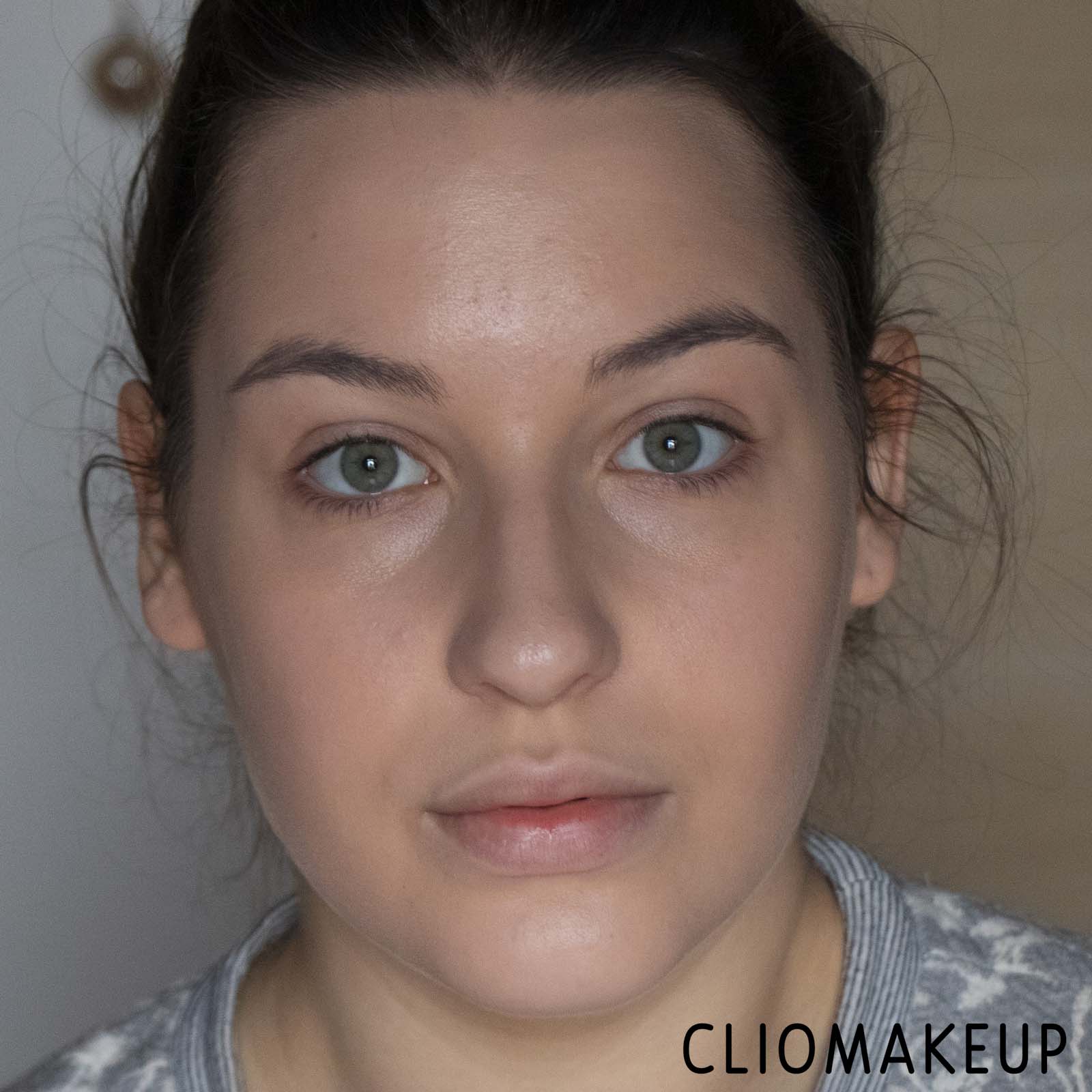 cliomakeup-recensione-fondotinta-catrice-all-matt-plus-shine-control-makeup-12